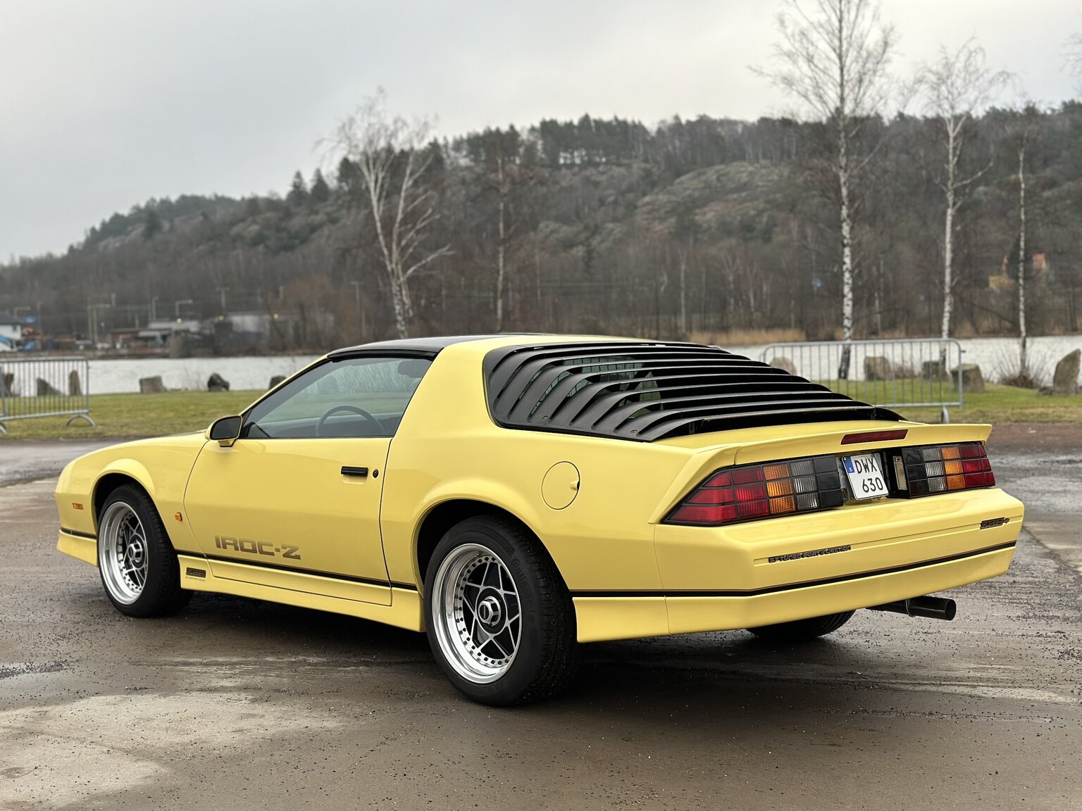 Exterior image of 1987 Chevrolet Camaro Z28