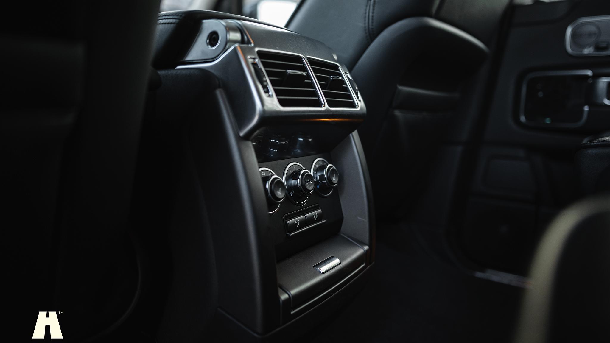 Interior image of 2012 Land Rover Range Rover Westminster TDV8 (L322)