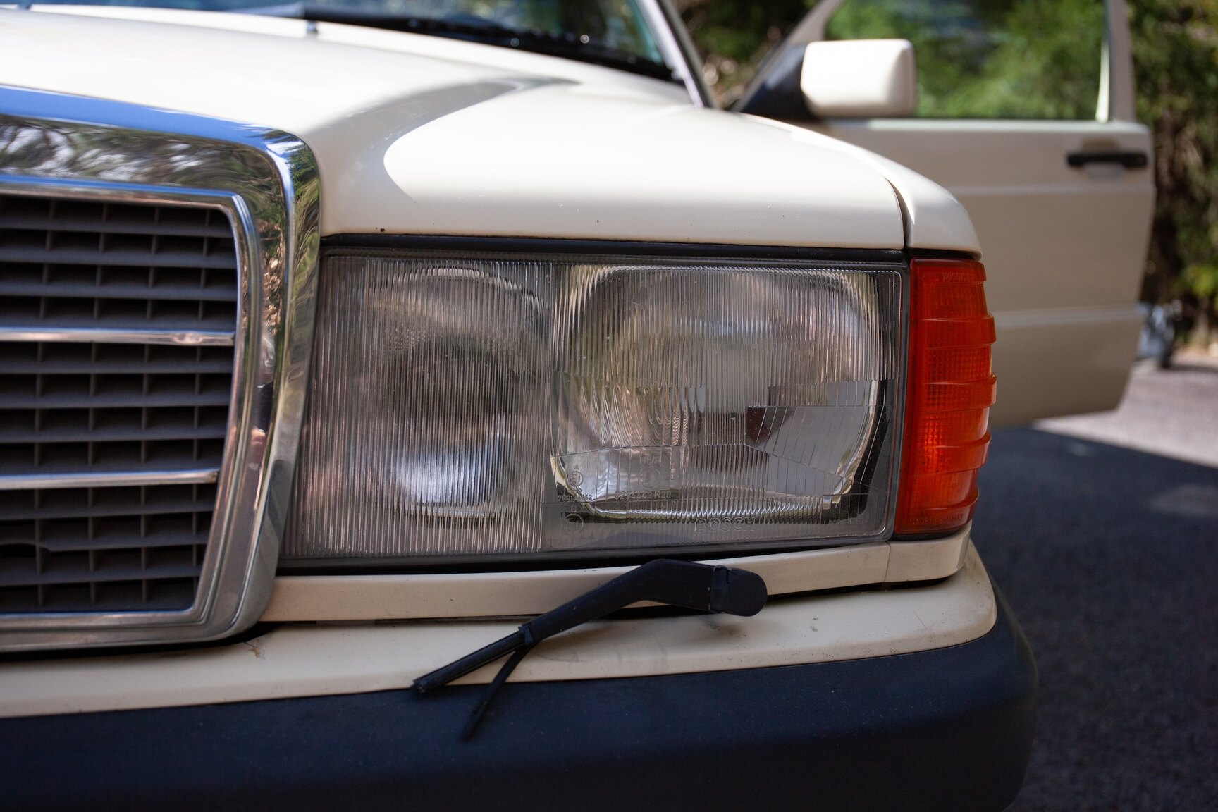 Exteriörbild på 1993 Mercedes-Benz 190 E 2.0