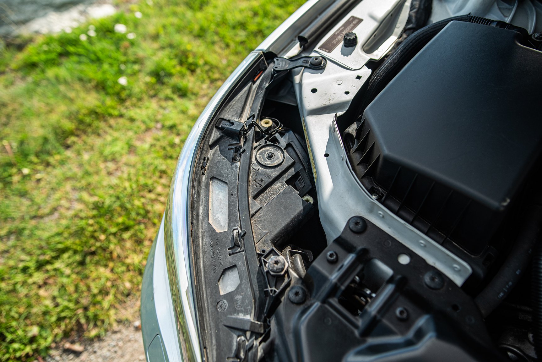 Image of 2006 BMW E60 M5 mechanics