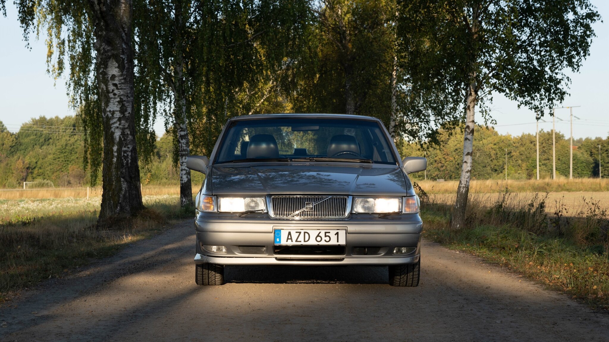 Exterior image of 1996 VOLVO 960 Executive