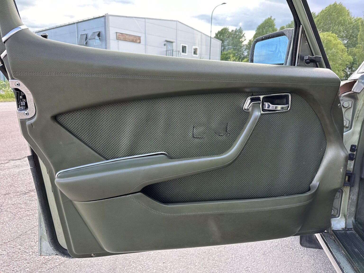 Innenraumfoto von 1975 Mercedes Benz 450 SEL (7)