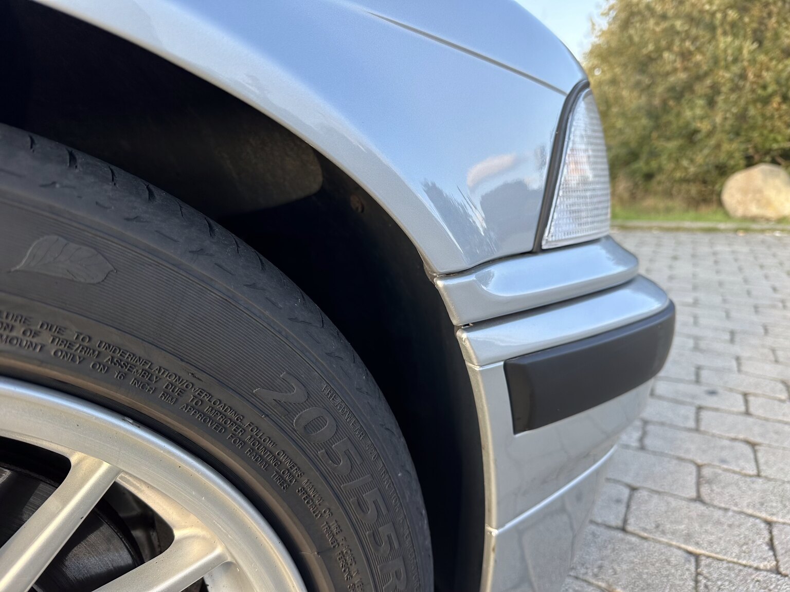 Aussenfoto 1993 BMW 325i Convertible