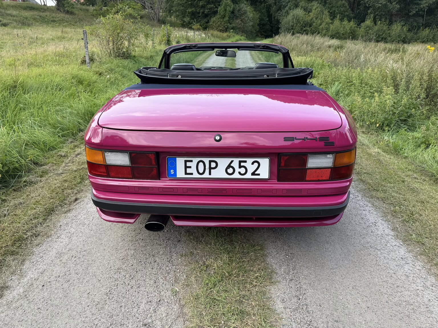 Exterior image of 1990 Porsche 944 S2 Convertible
