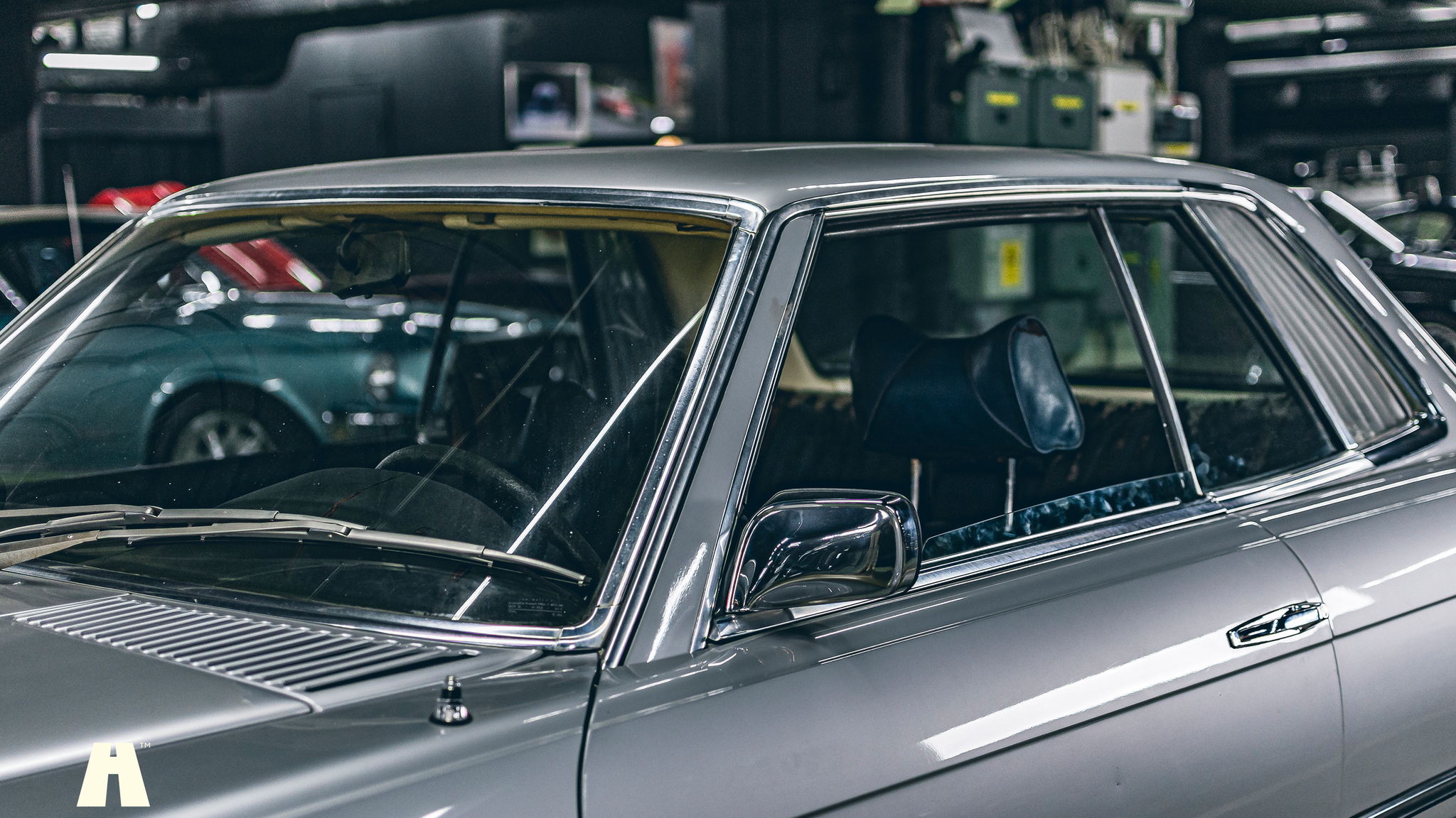 Exterior image of 1974 Mercedes SLC450 Project