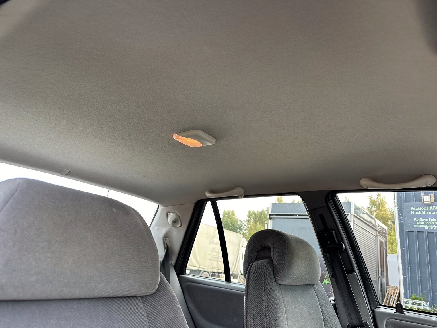 Interior image of 1996 SAAB 9000