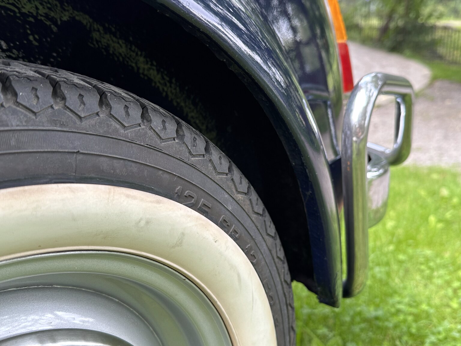 Exteriörbild på 1971 Fiat 500 L (30)