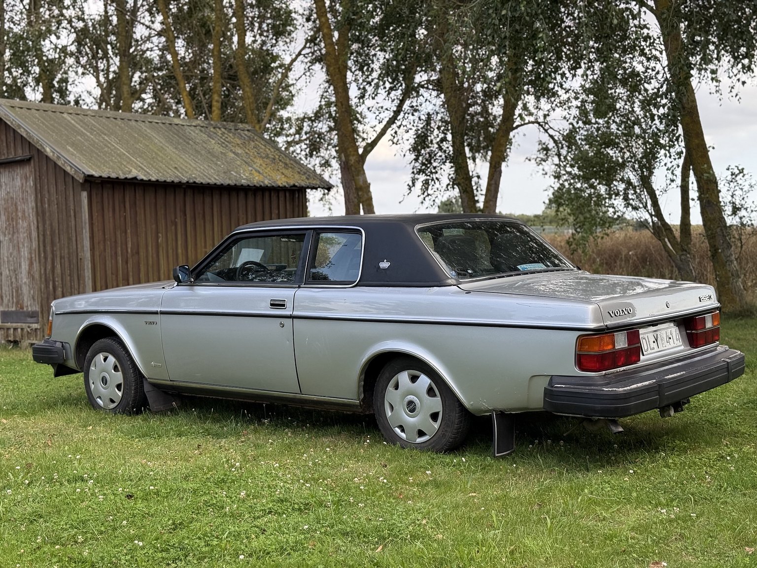 Exterior image of 1979 Volvo 262 C 2.8 V6 Automatisk