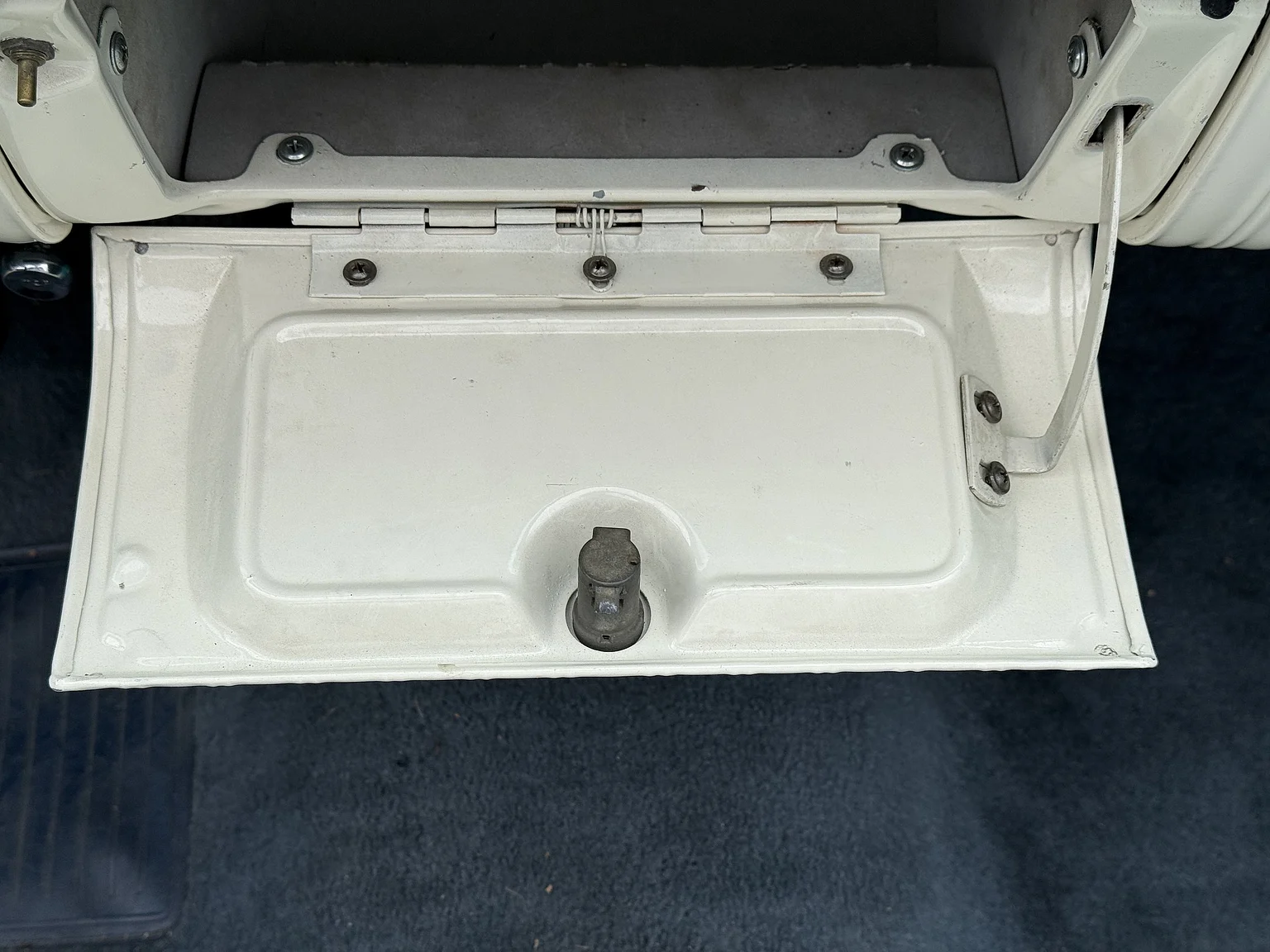 Innenraumfoto von 1955 Oldsmobile Super 88 (17)