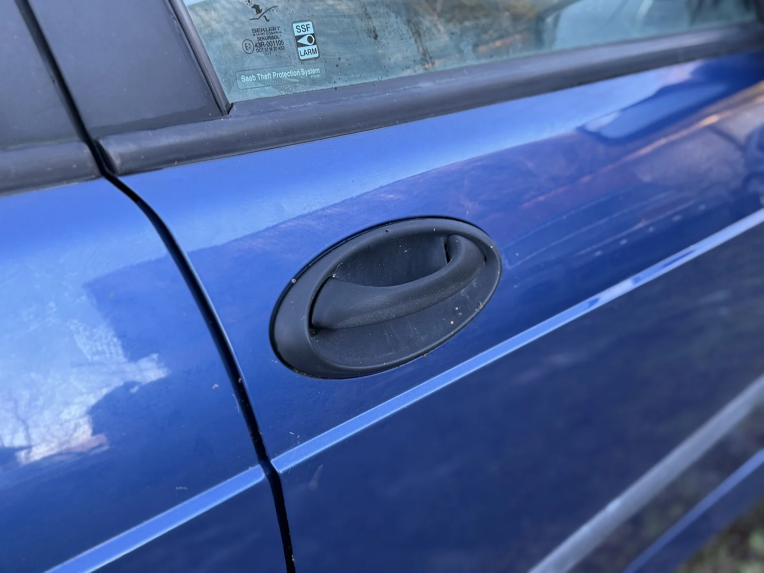 Exteriörbild på 2001 SAAB 9-3 Aero (31)