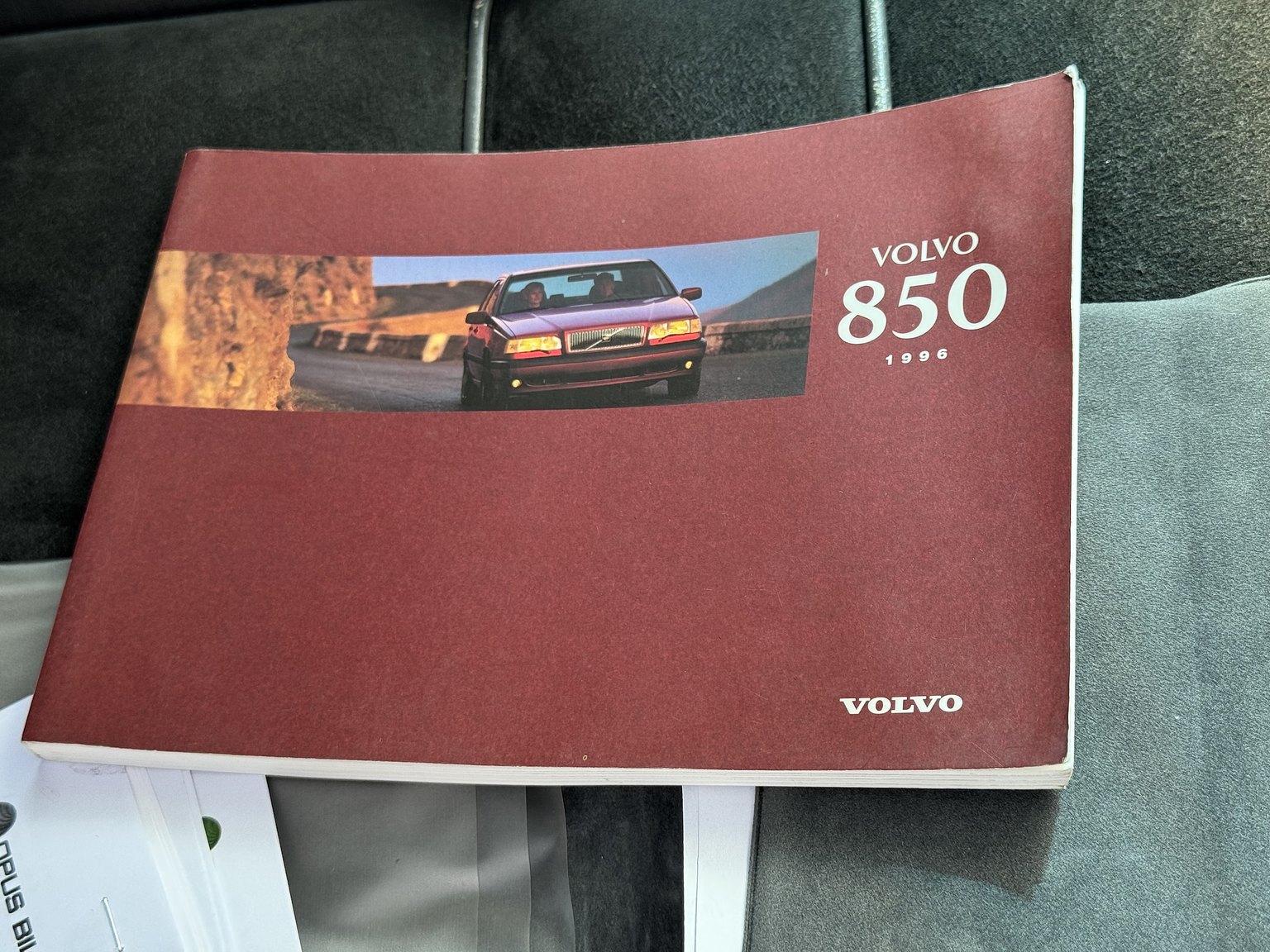 Documentation for 1996 Volvo 850 R