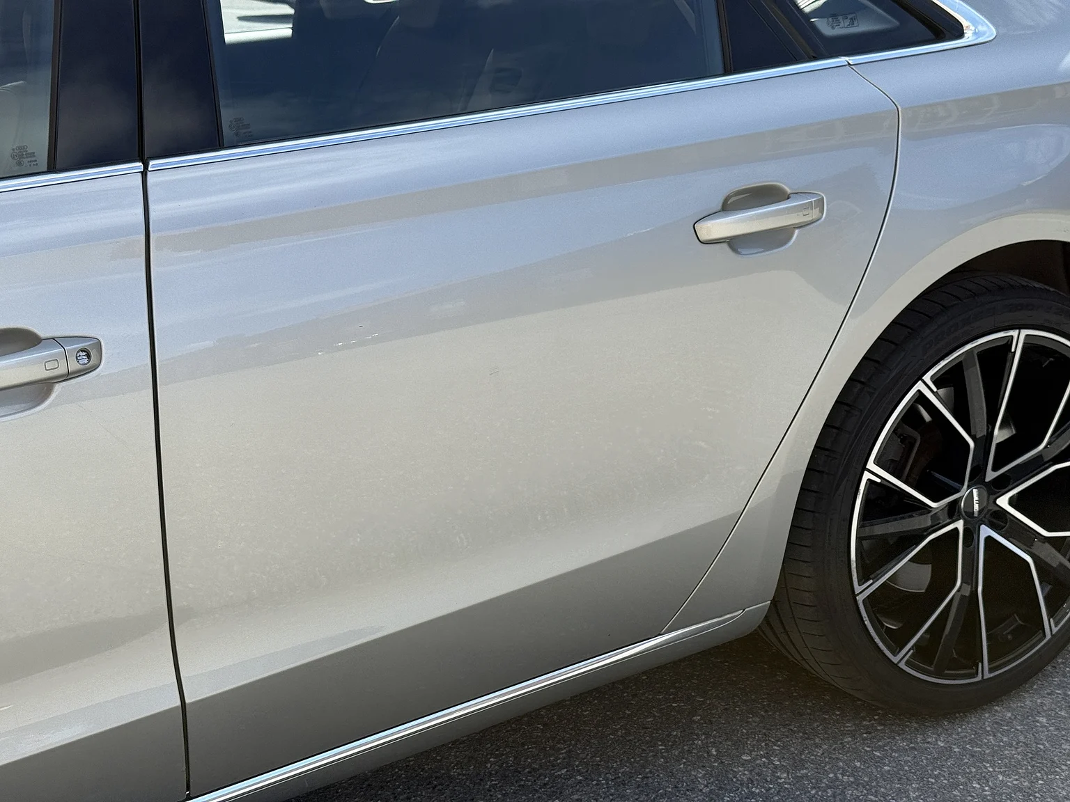 Aussenfoto 2014 Audi A8 4.0 TFSI (63)