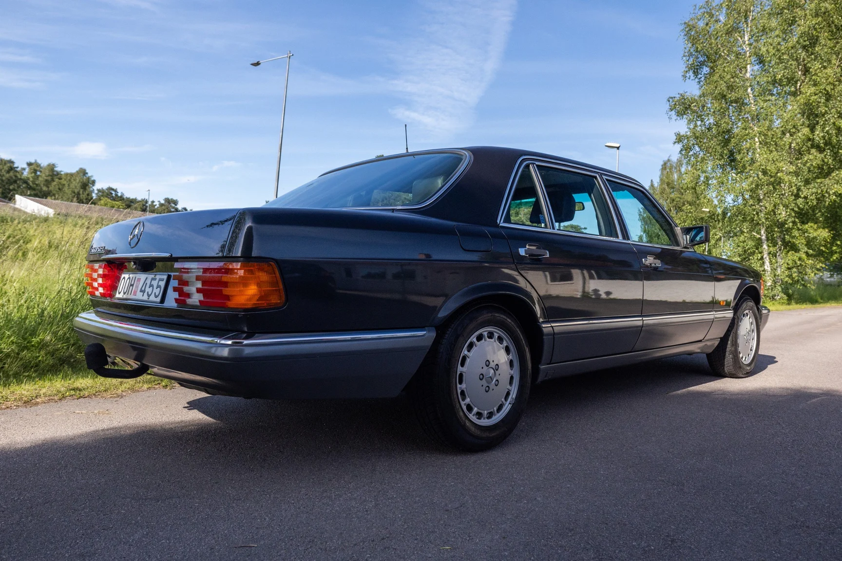 Aussenfoto 1989 Mercedes-Benz 560 SEL (6)