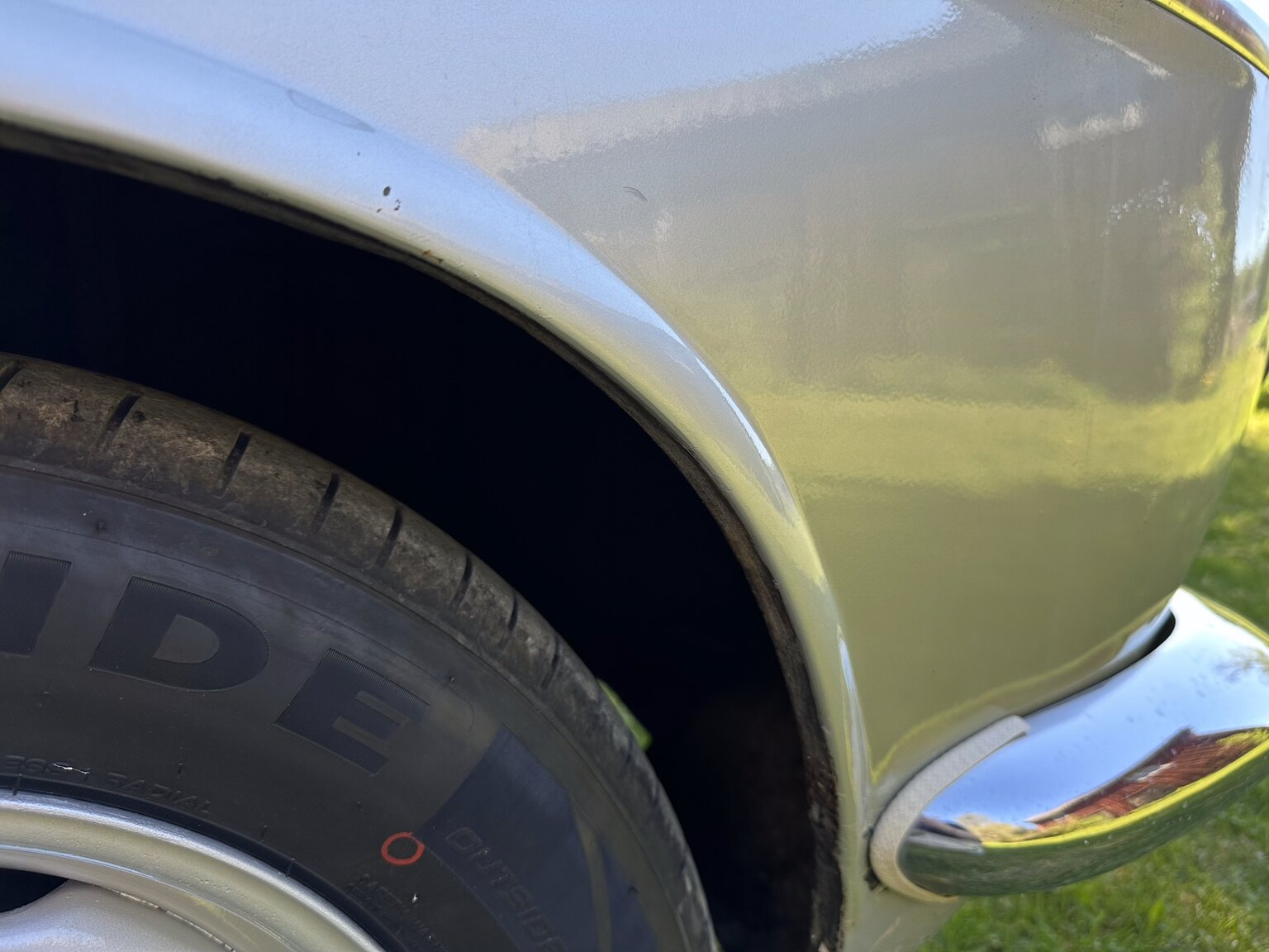 Exteriörbild på 1968 BMW 2000 CS