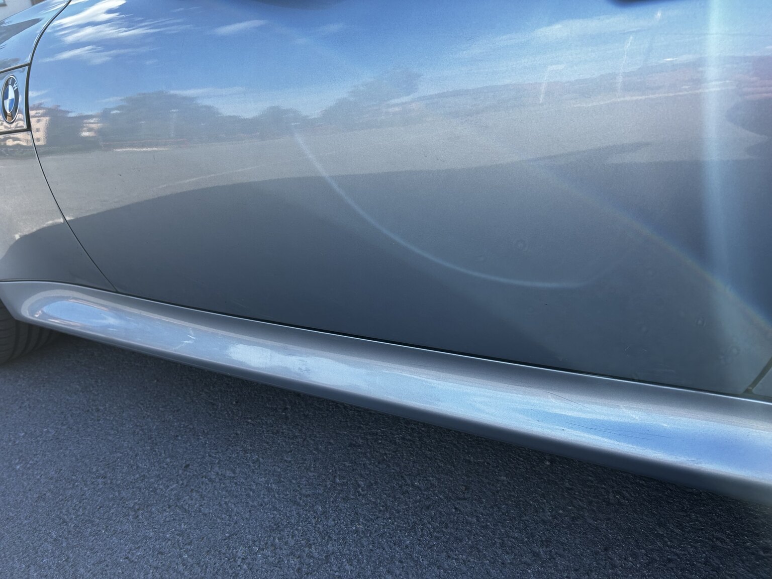 Exterior image of 1999 BMW Z3 2.8i (31)