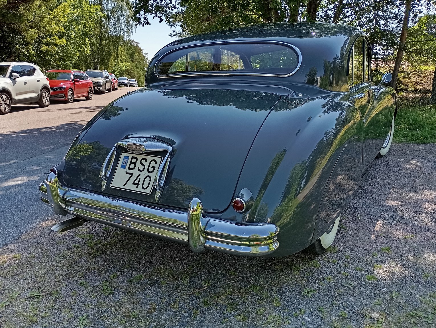 Exterior image of 1954 Jaguar Mark VII