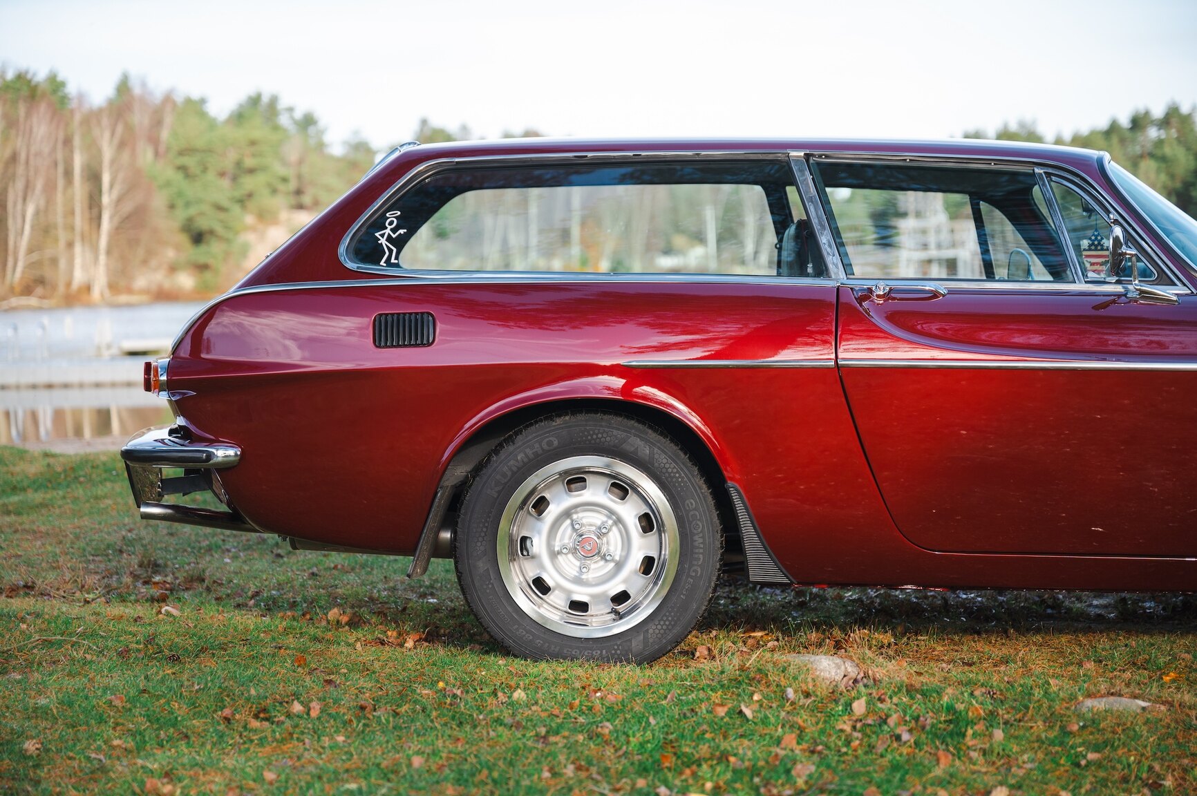 Exteriörbild på 1972 Volvo 1800 ES