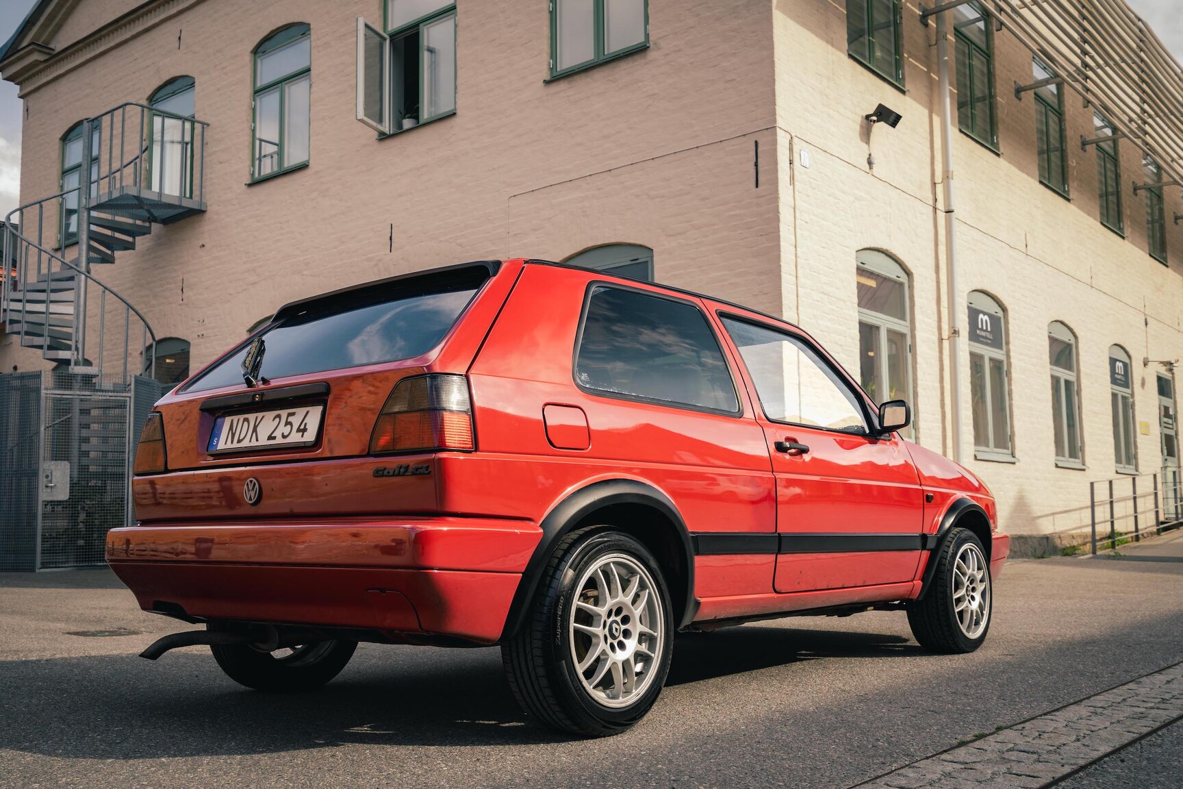 Exteriörbild på 1988 Volkswagen Golf CL (8)