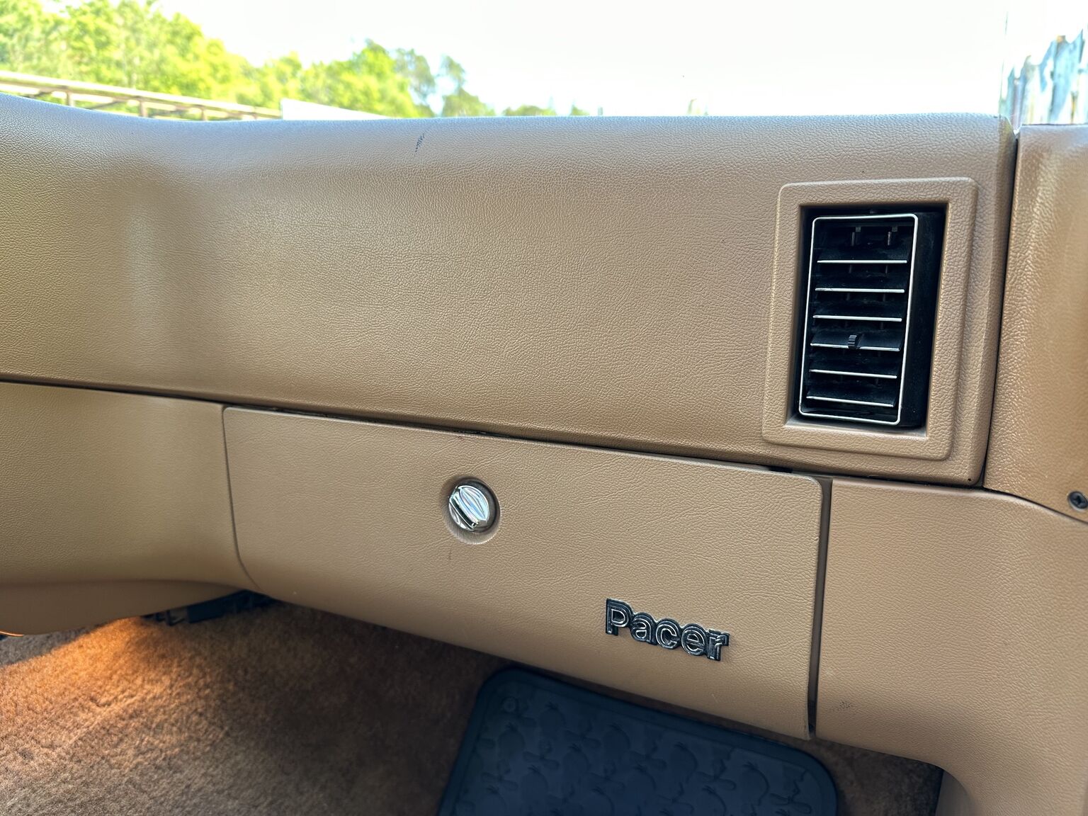 Interior image of 1975 AMC Pacer X