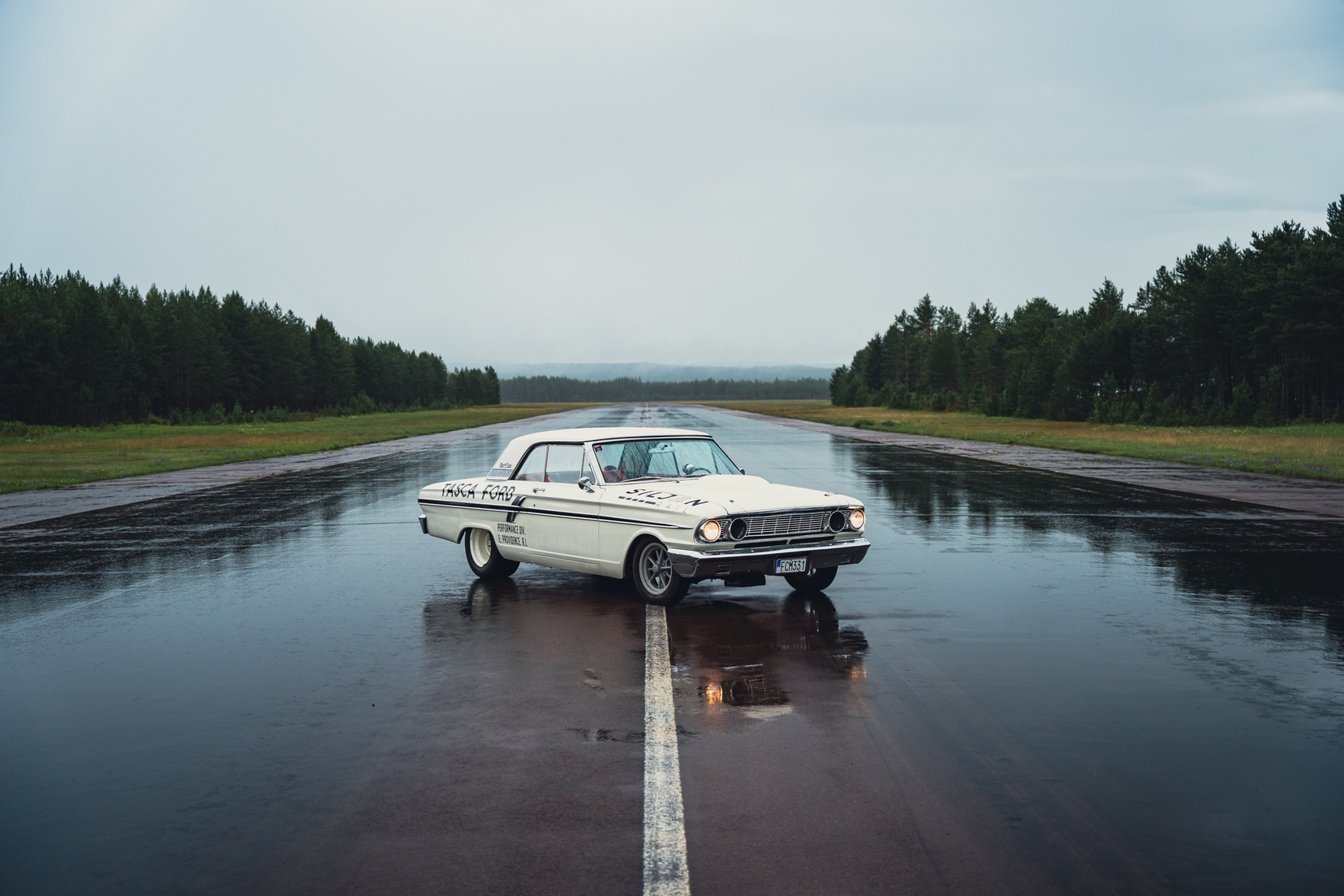 Aussenfoto 1964 Ford Fairlane 500 Sport Coupé (14)