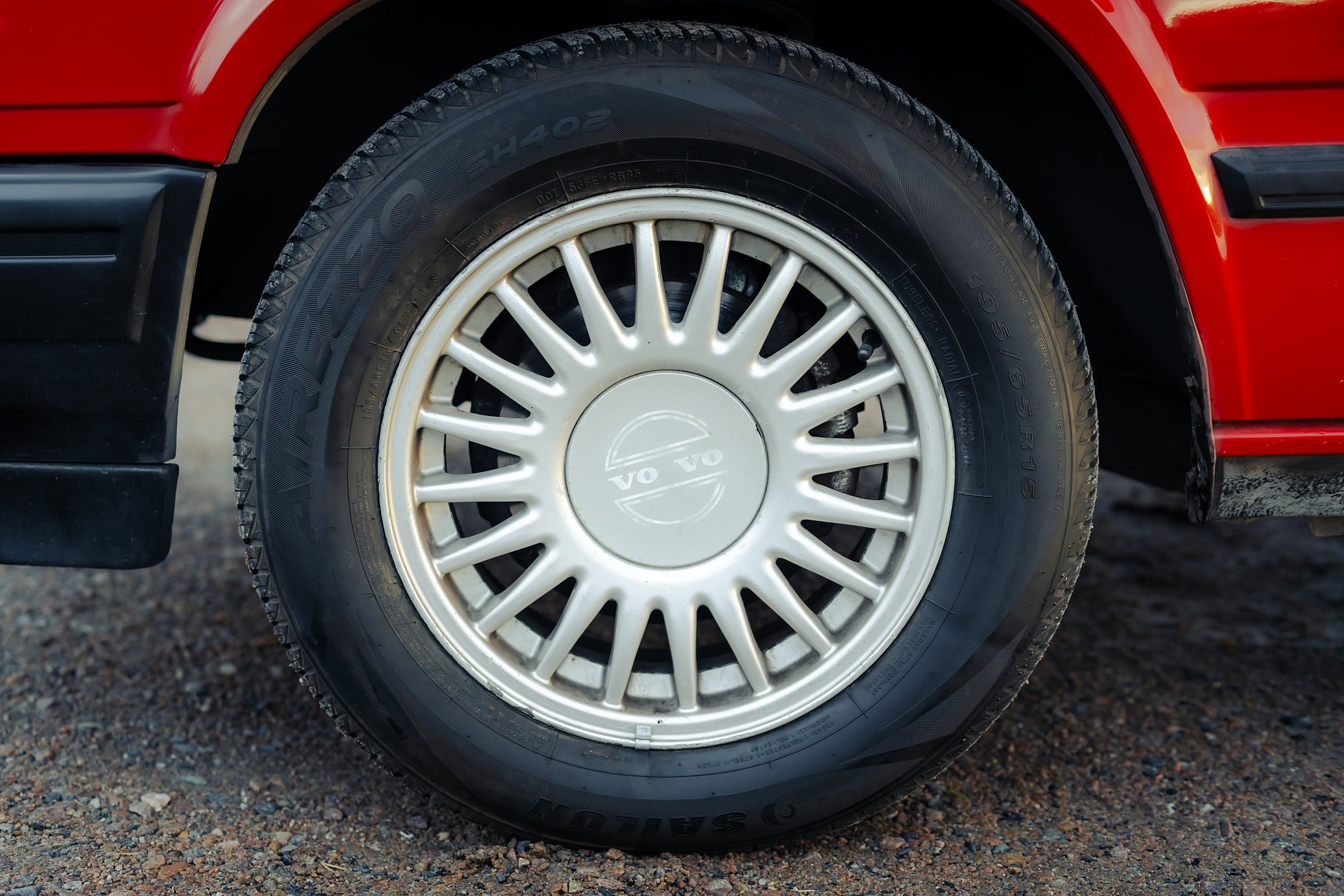 Exteriörbild på 1990 Volvo 740 GL