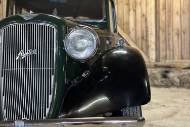 Exterior image of 1938 Austin 10 1.1 Cambridge