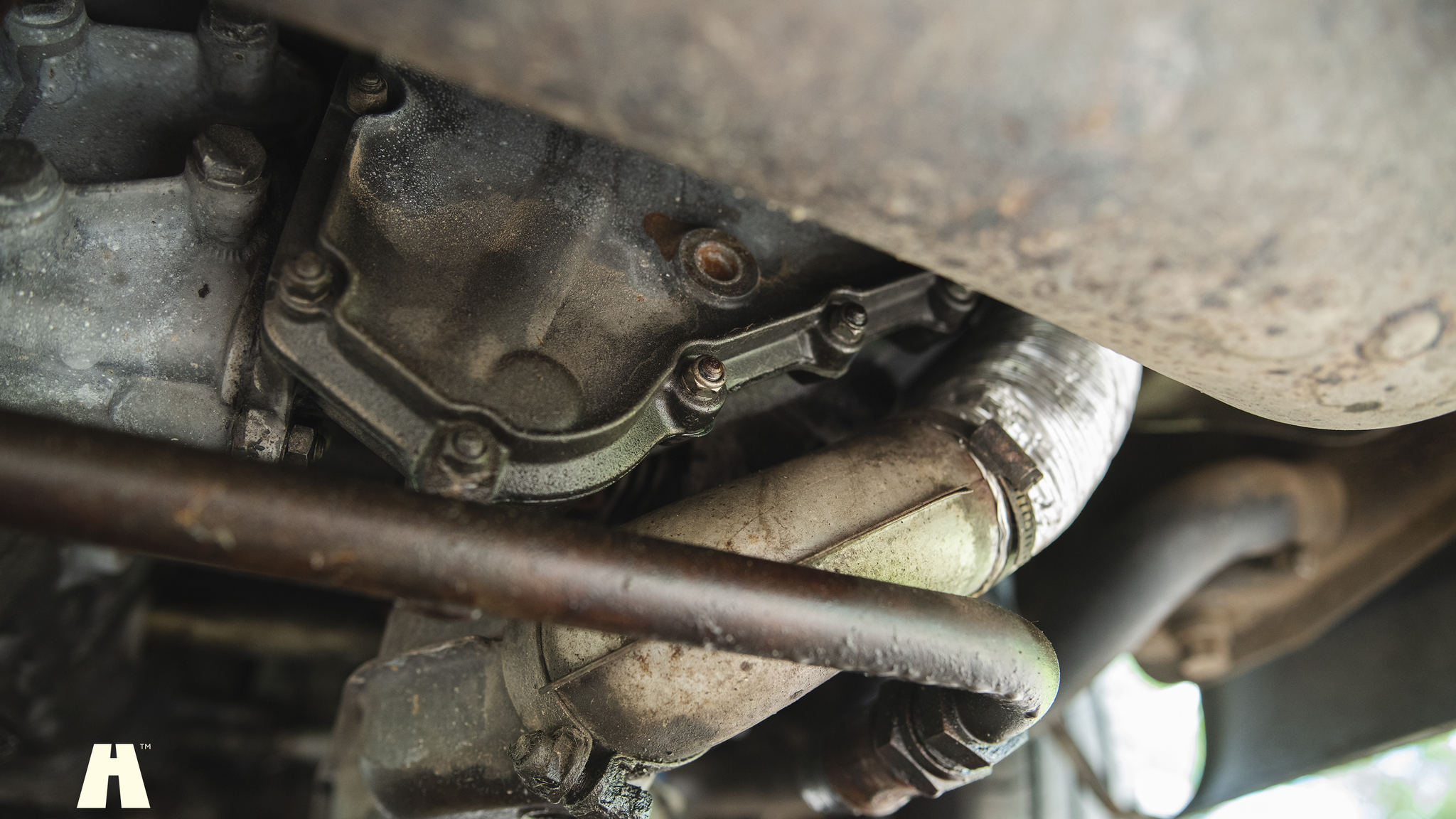 Image of 1976 Porsche 911 Targa mechanics