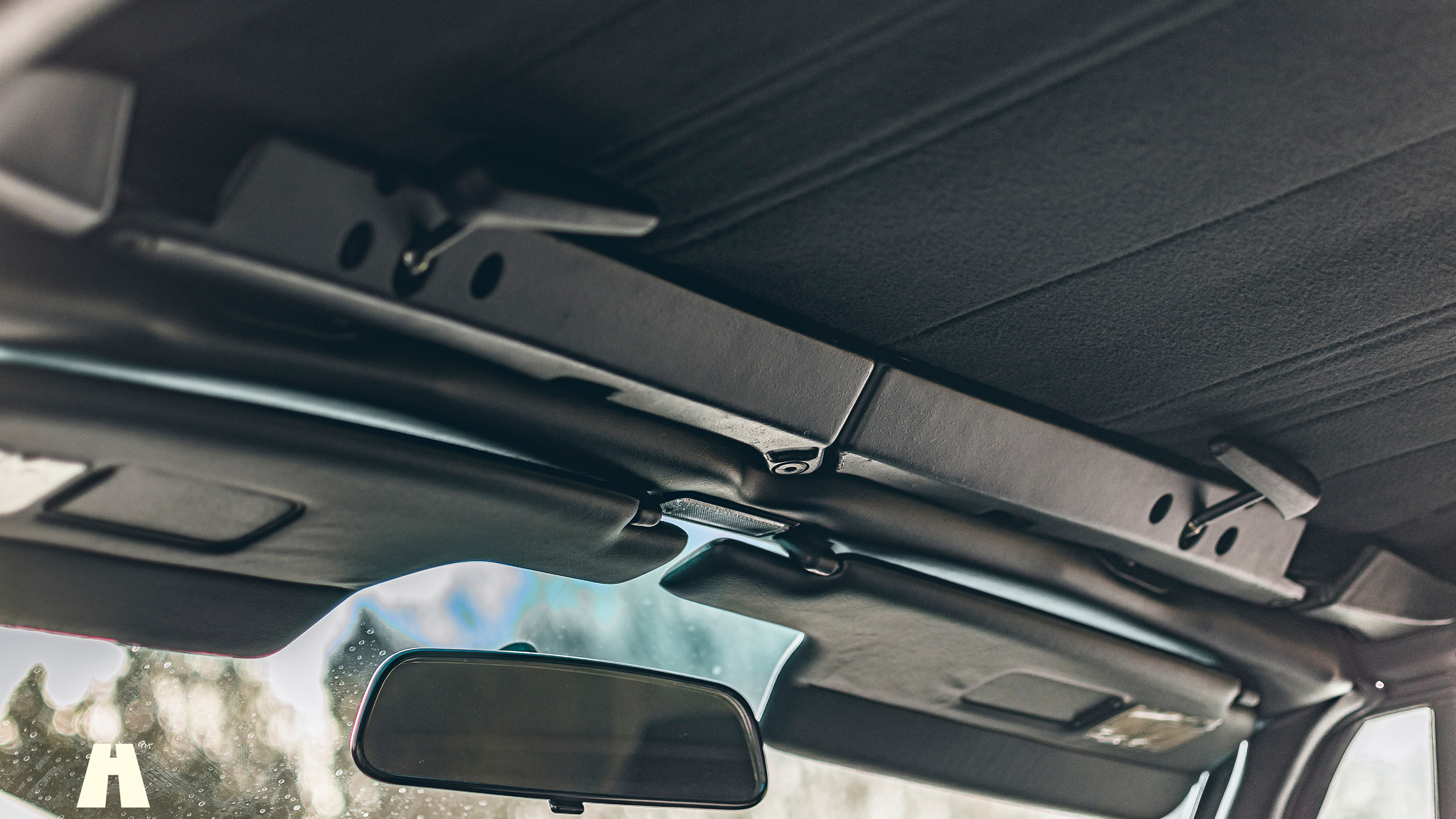 Interior image of 1989 Porsche 911 Carrera 3.2 Targa (48)