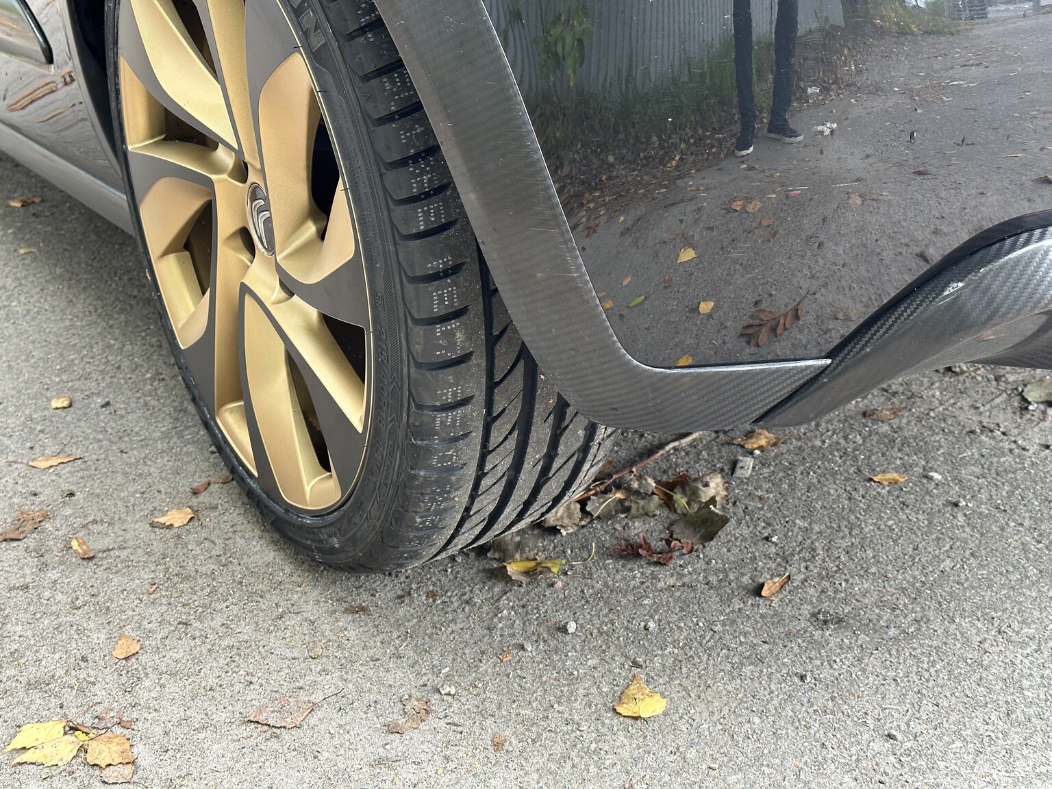 Exterior image of 2012 Citroen DS3 Racing  (56)