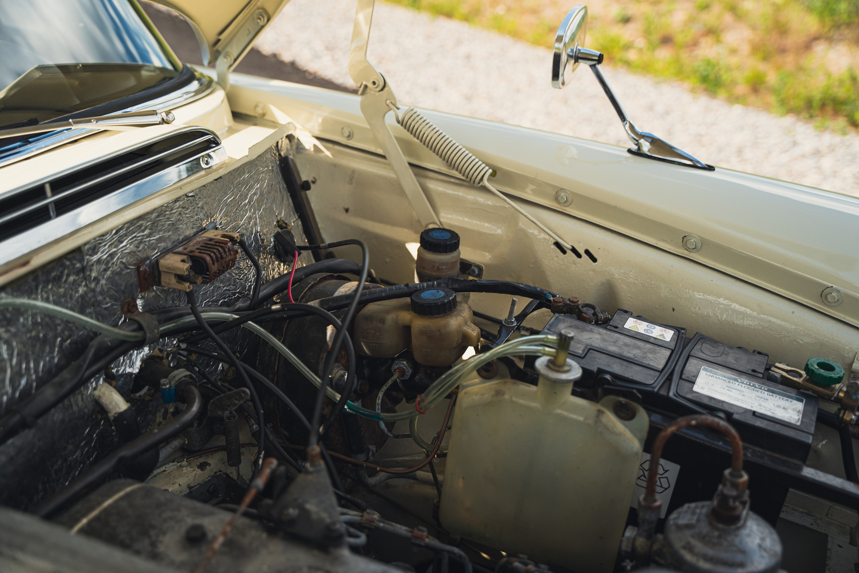 Image of 1966 Mercedes-Benz 200 D "Heckflosse" mechanics