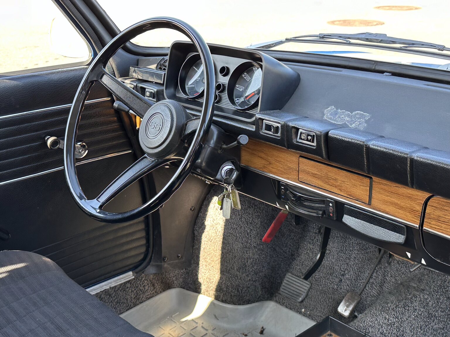 Interiörbild 1974 DAF 66 Sedan 1.1