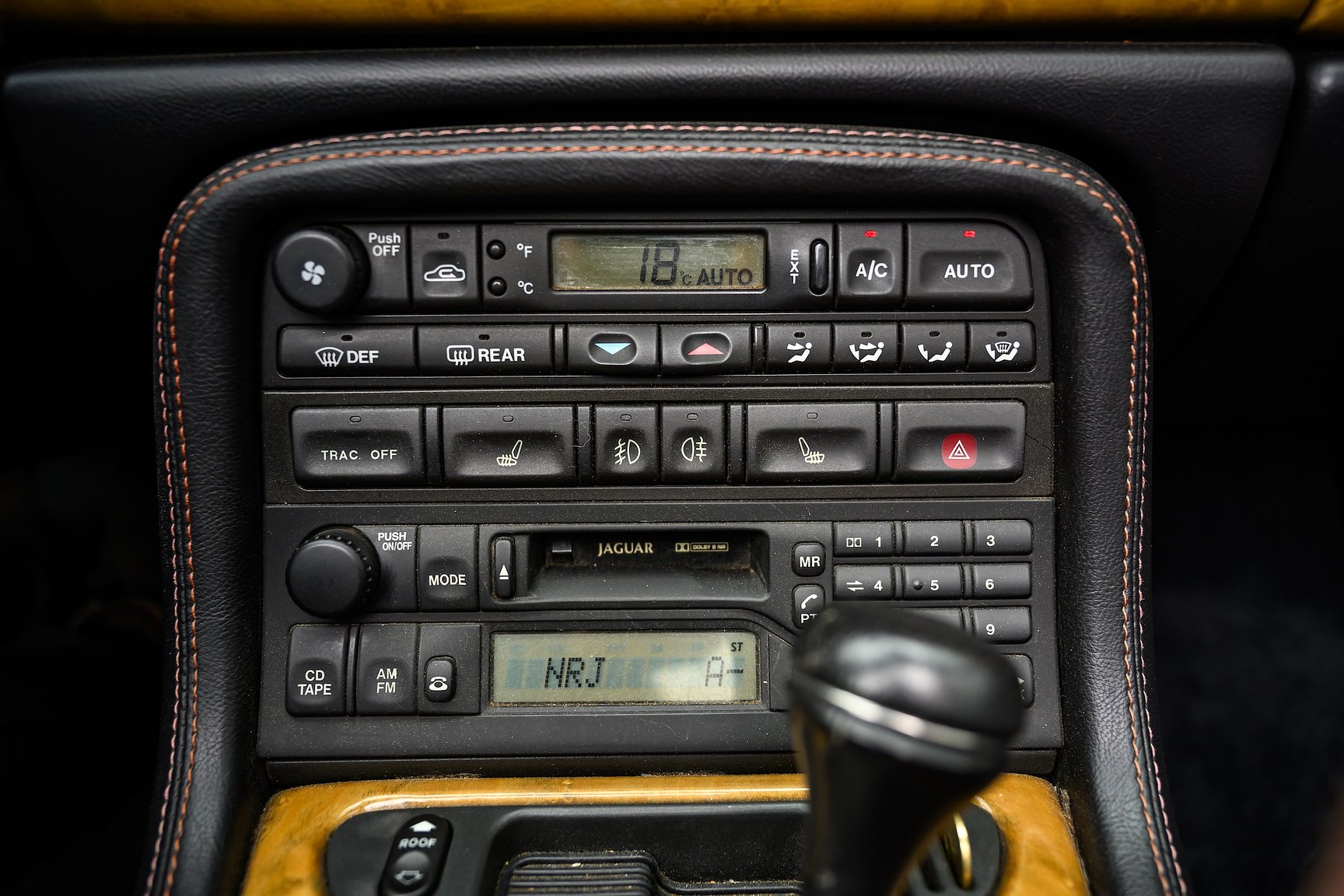 Interior image of 2001 Jaguar XKR Silverstone