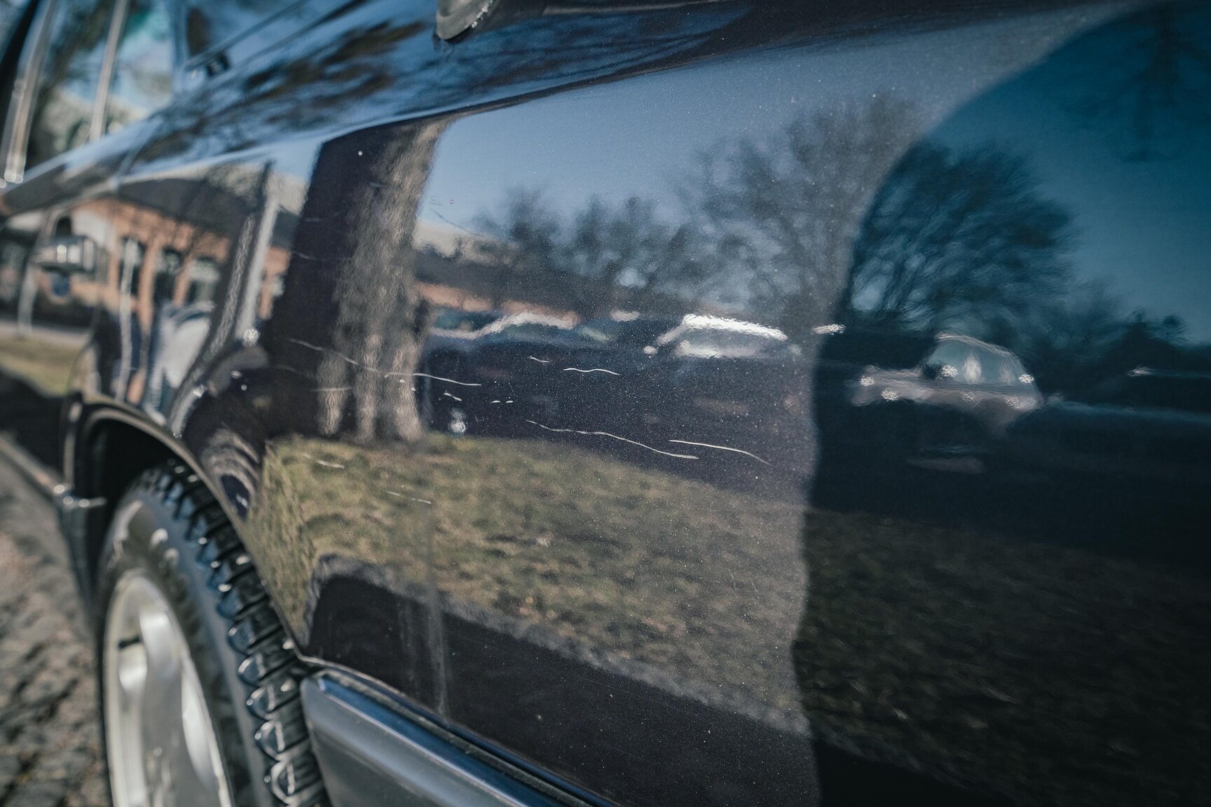 Aussenfoto 1991 Mercedes-Benz 300E-24 (51)