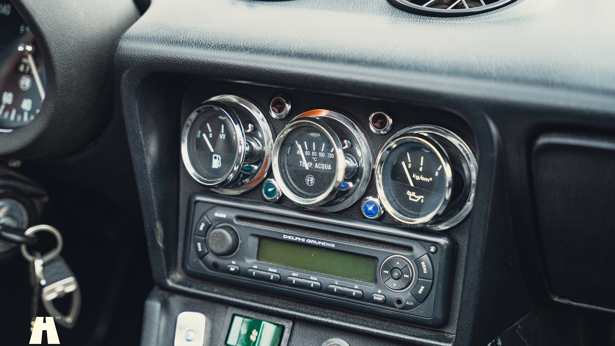 Interiörbild 1980 Alfa Romeo 2000 Spider