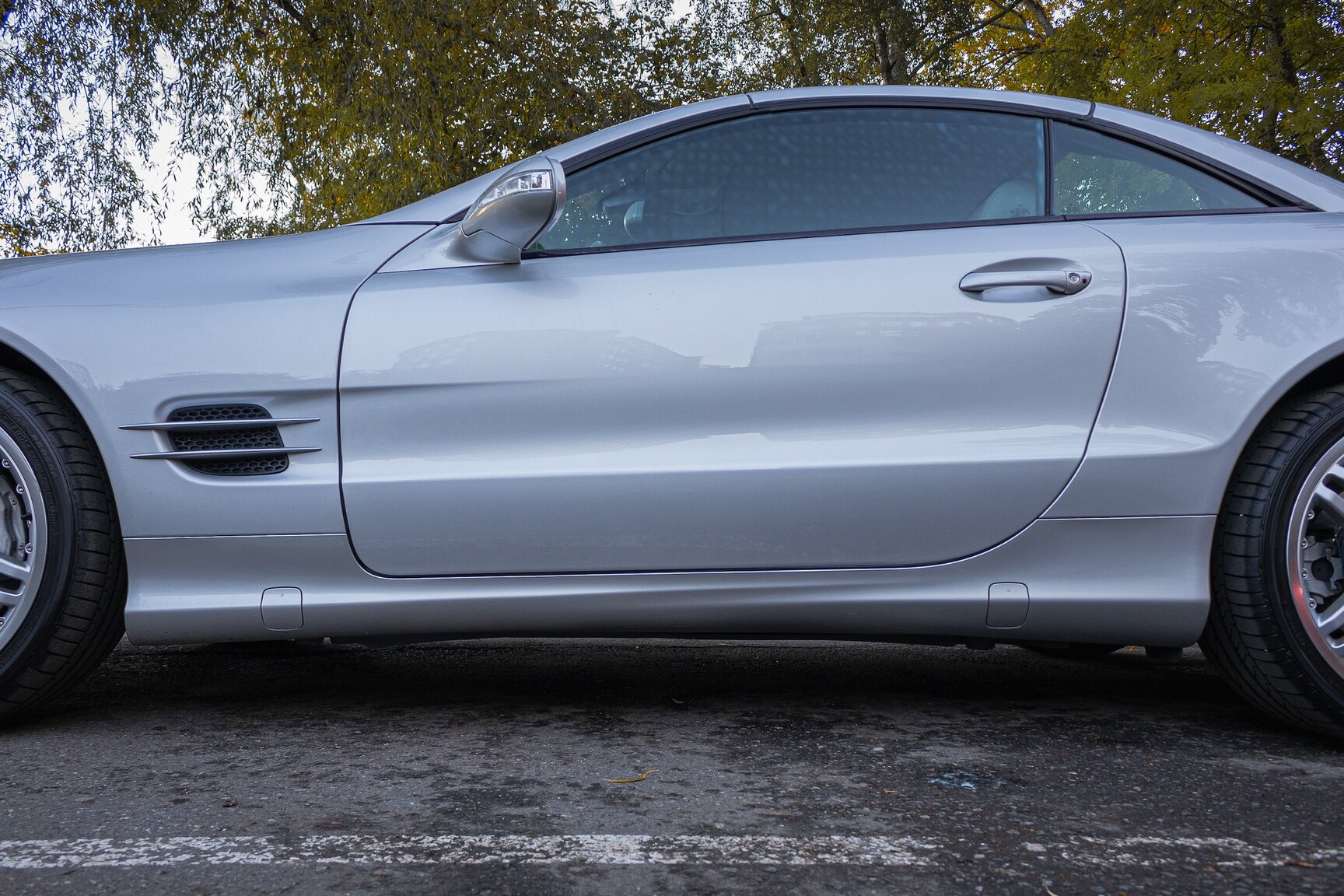Exteriörbild på 2002 Mercedes-Benz SL 500
