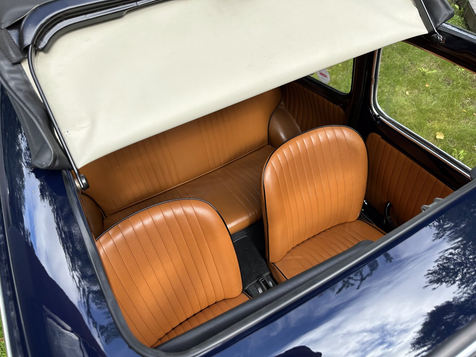 Exteriörbild på 1971 Fiat 500 L (64)
