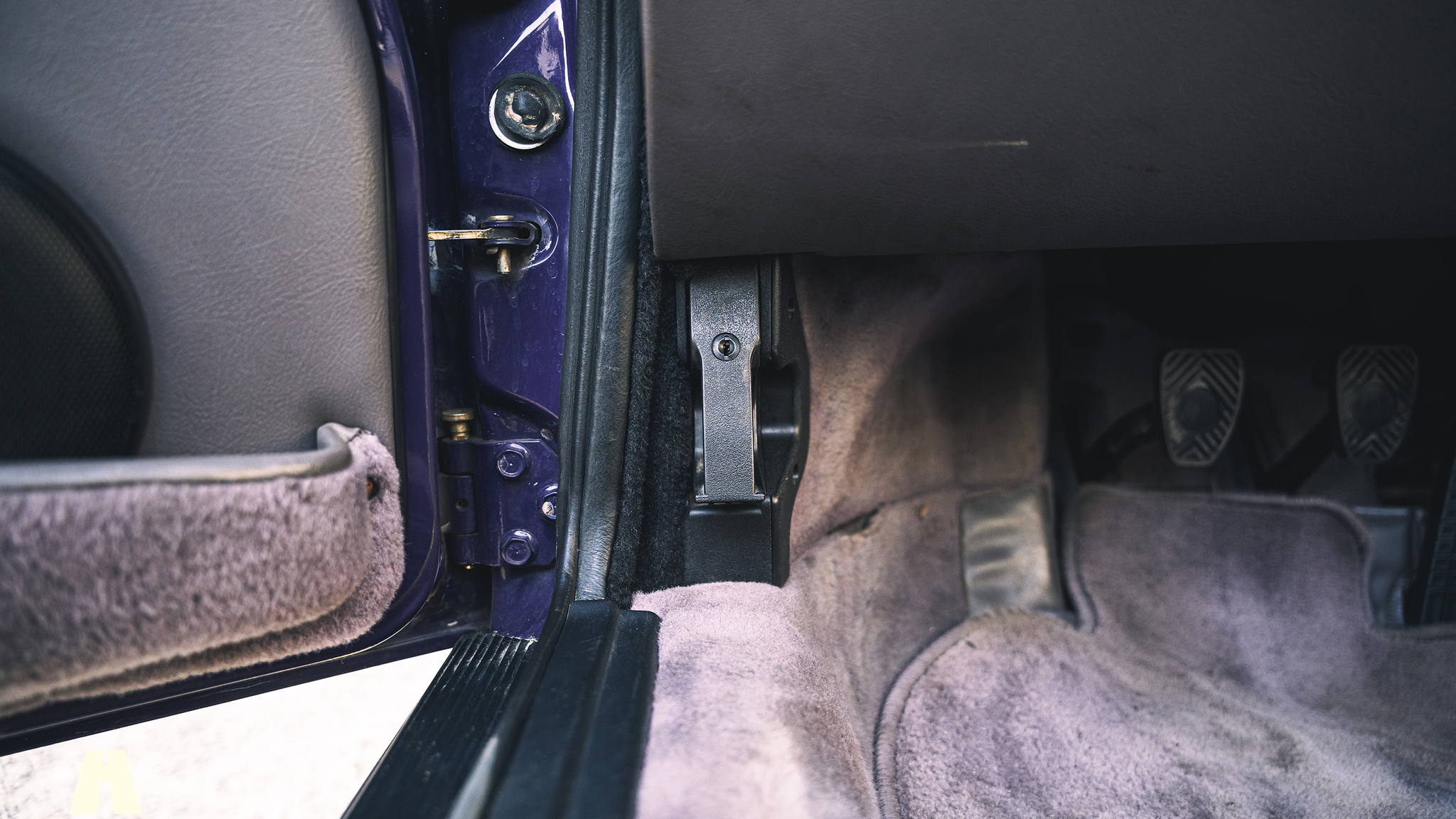 Innenraumfoto von 1994 Porsche 993 Cabriolet (18)