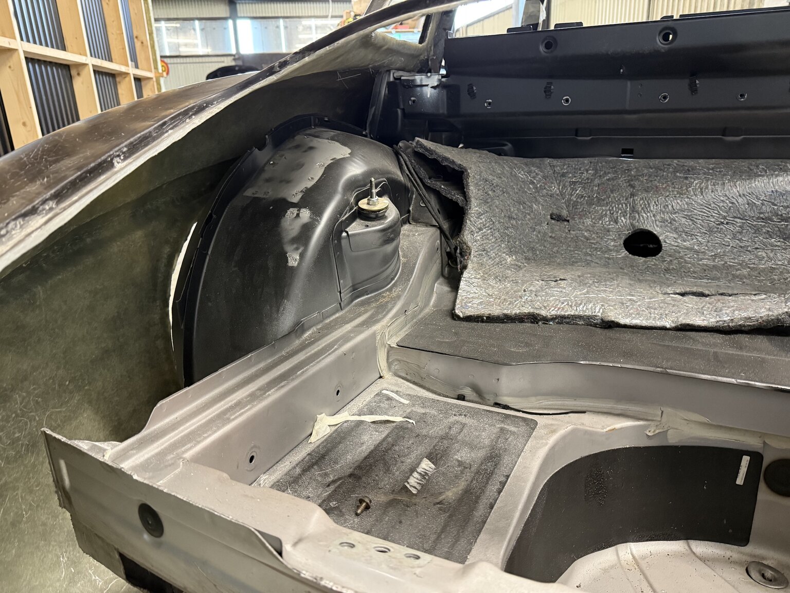 Interior image of 2000 Mercedes-Benz SLK 230 "Gullwing" (9)