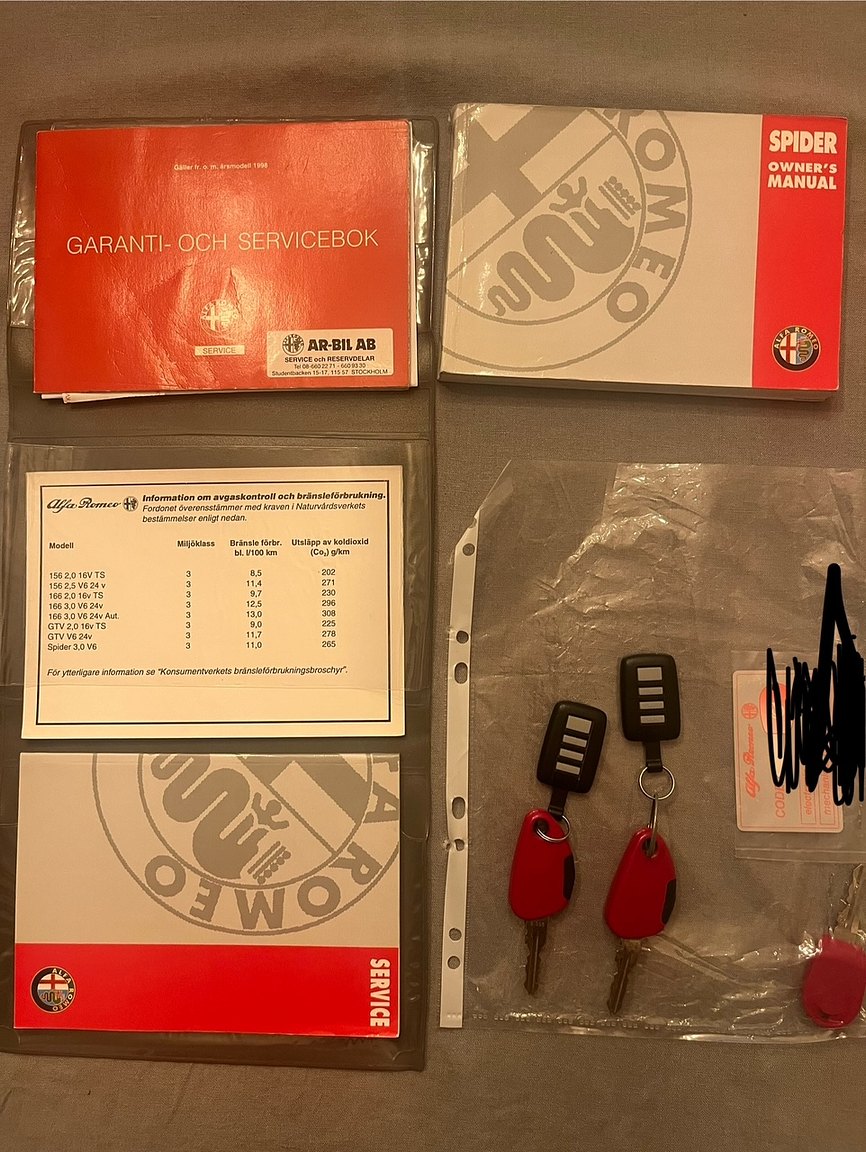 Documentation for 2001 Alfa Romeo Spider 3.0 V6