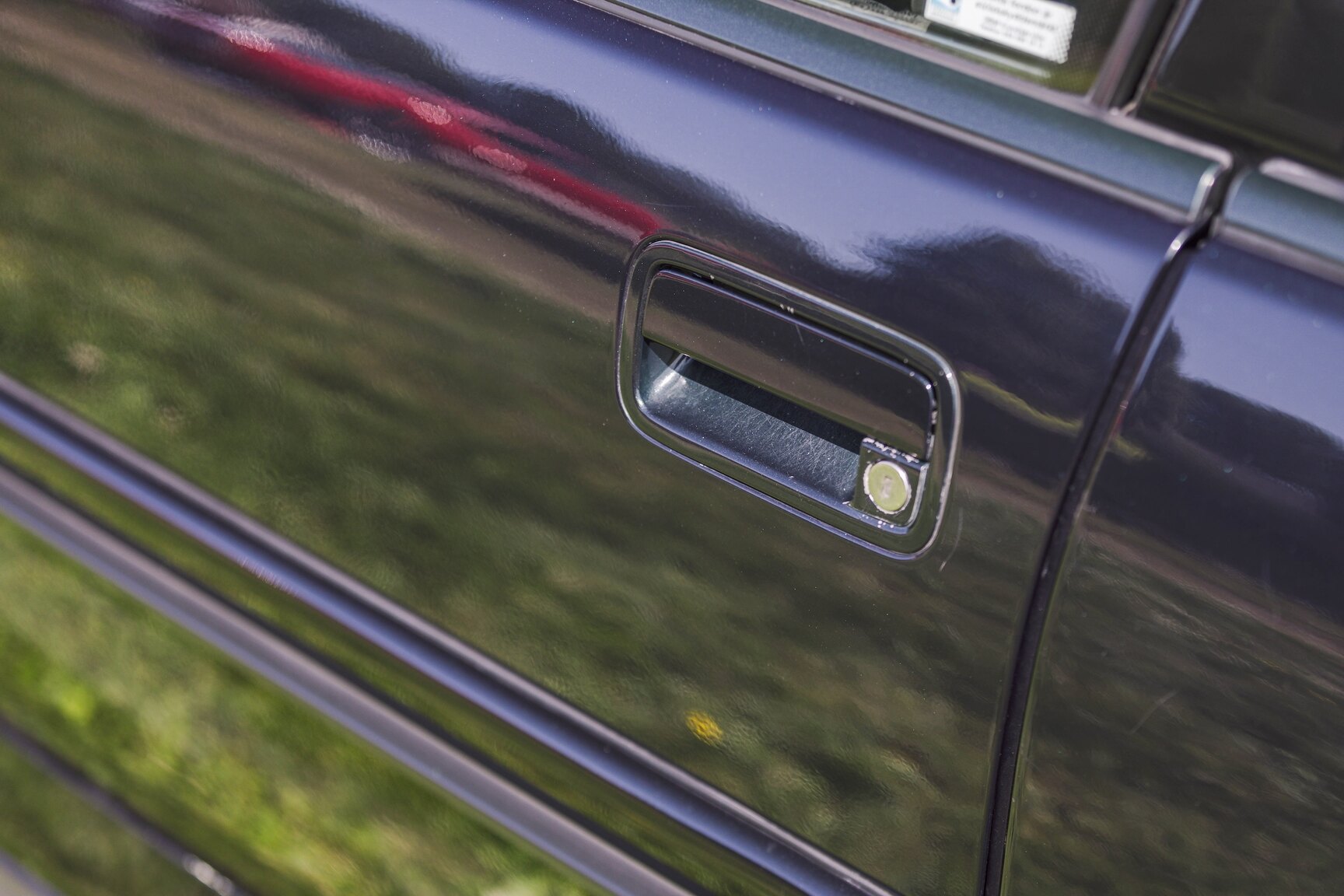 Exterior image of 1991 Lotus Omega