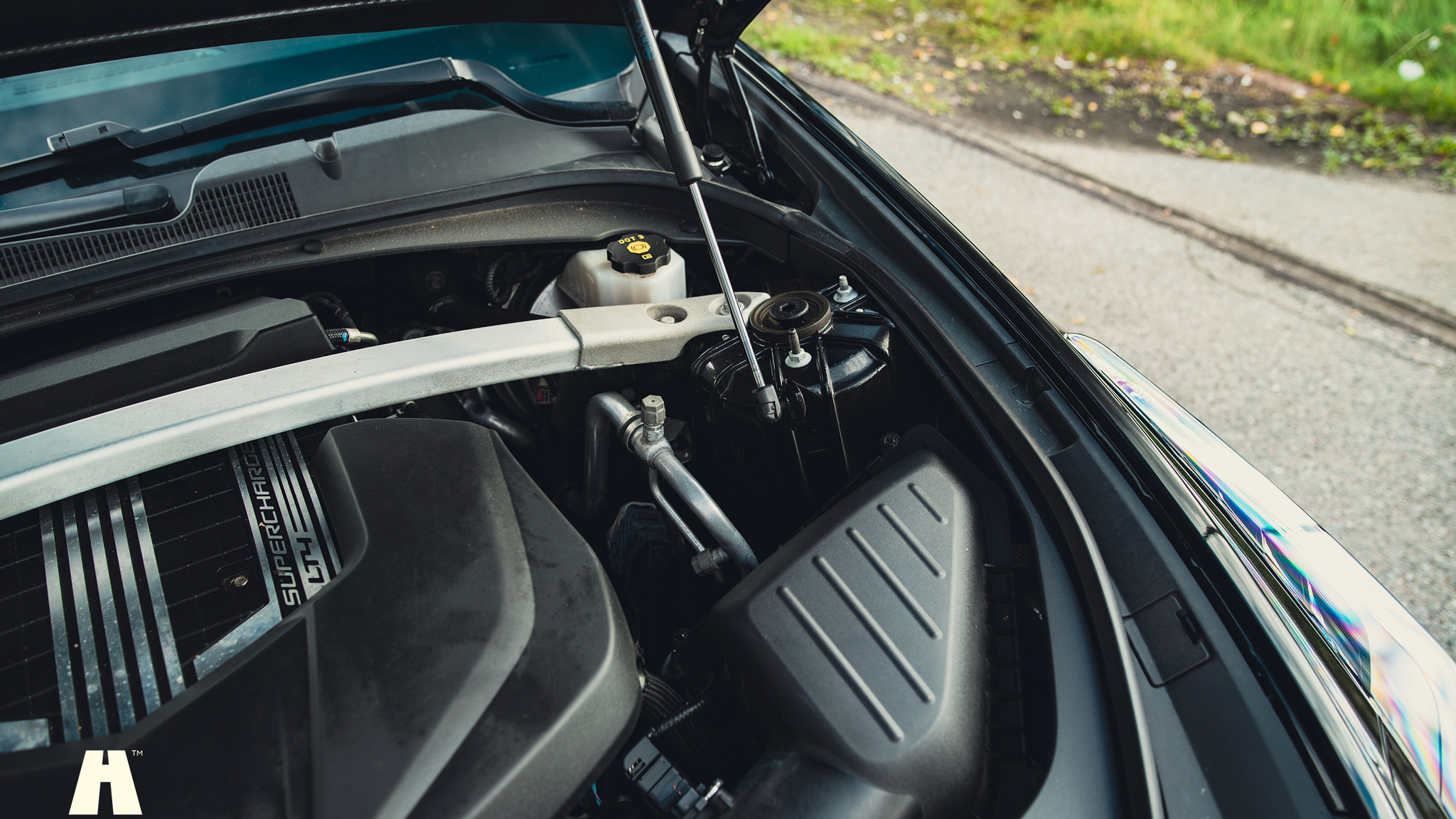 Image of 2018 Cadillac CTS-V Carbon Package mechanics