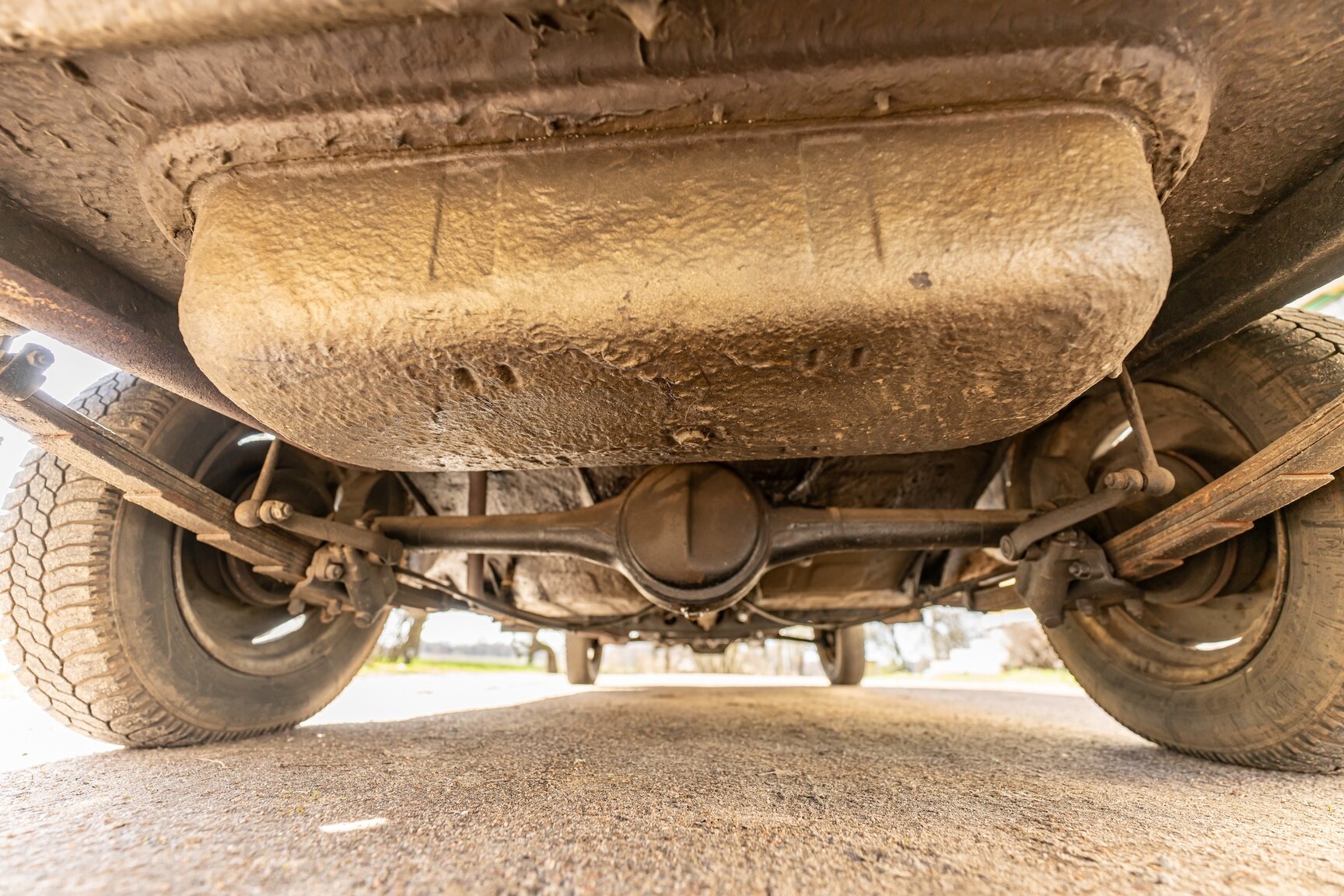 Image of 1958 Morris Minor 1000 2-door mechanics (18)