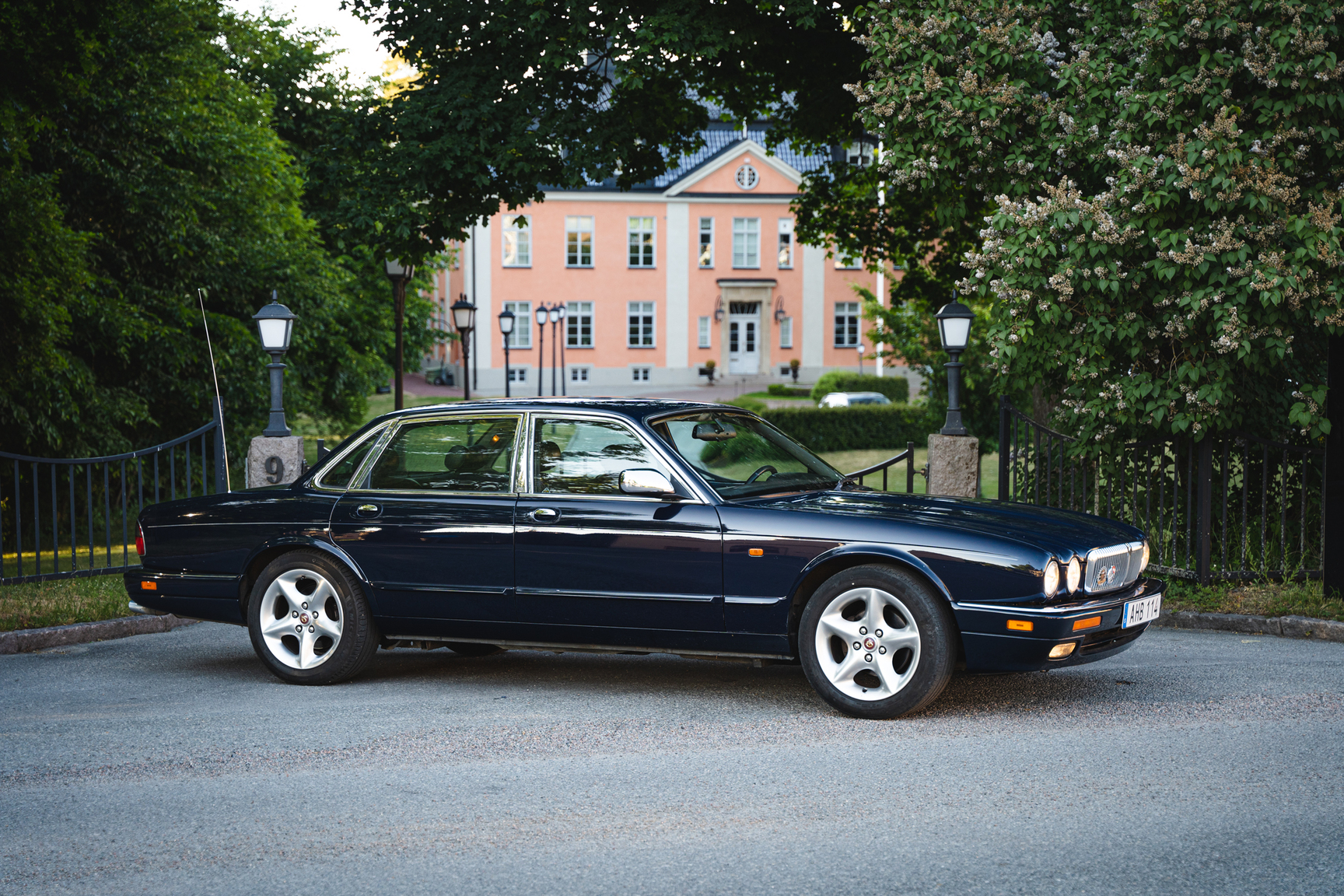 Exterior image of 1995 Jaguar XJ Double SIX
