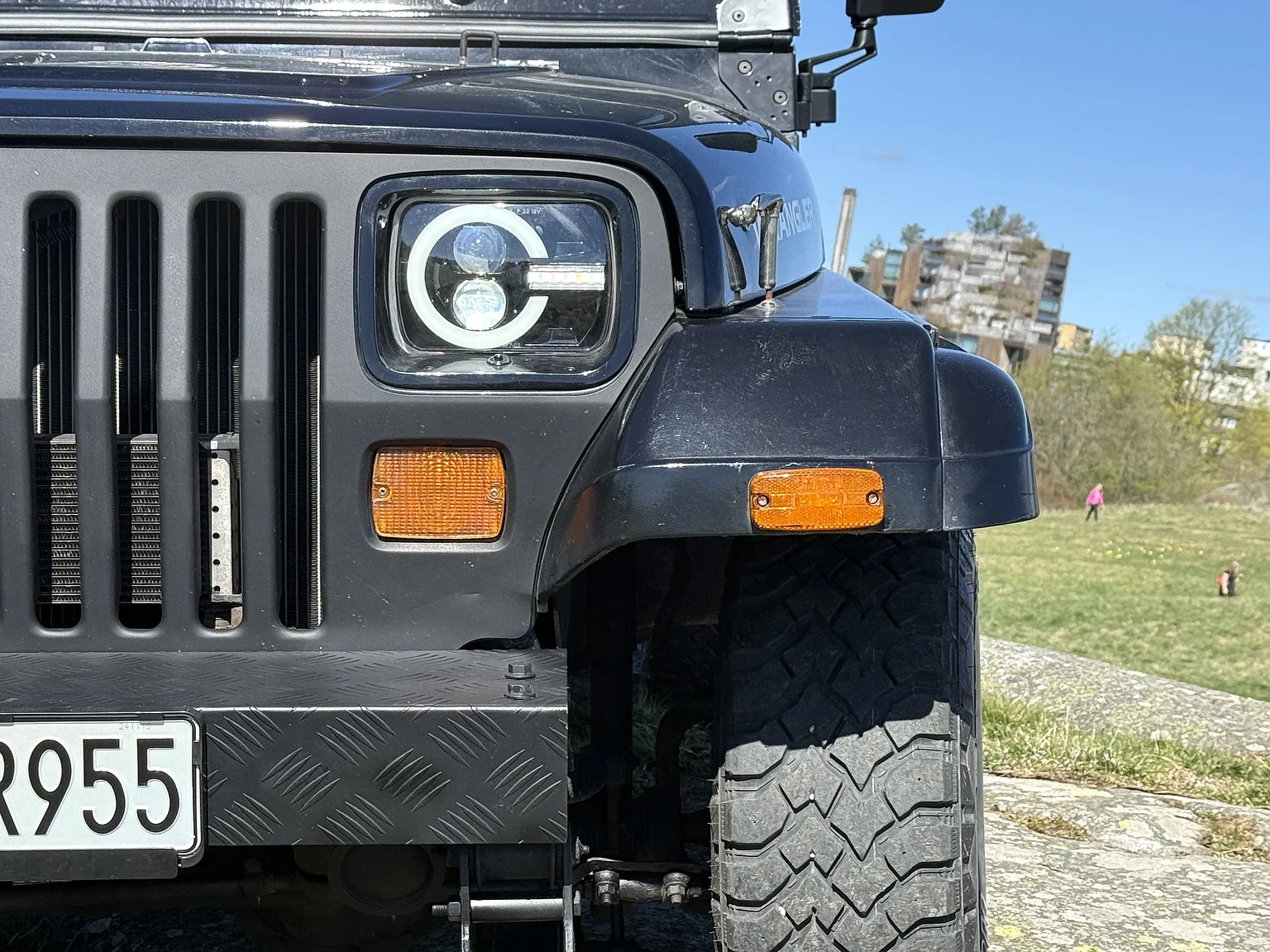 Aussenfoto 1990 Jeep Wrangler Islander (11)