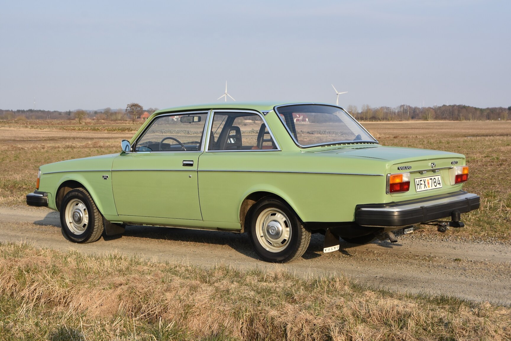 Exteriörbild på 1975 Volvo 242