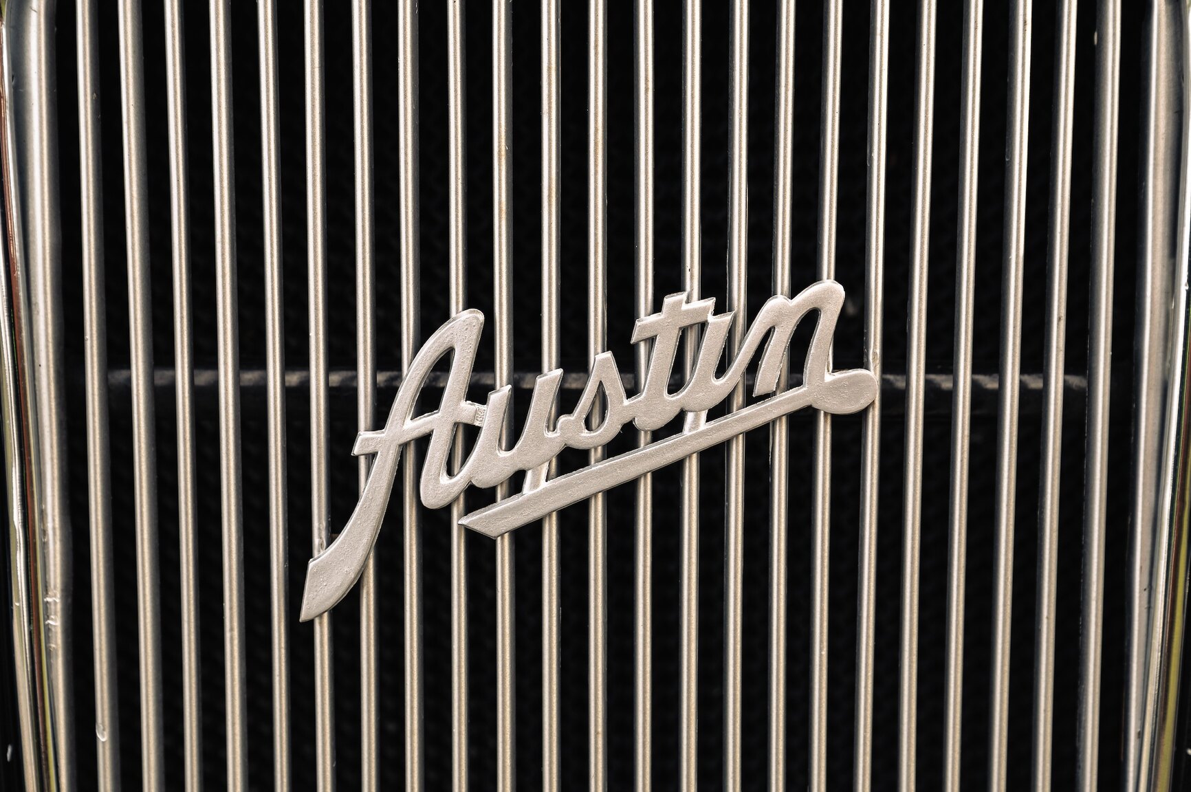 Exterior image of 1937 Austin Ten-Four 10-4