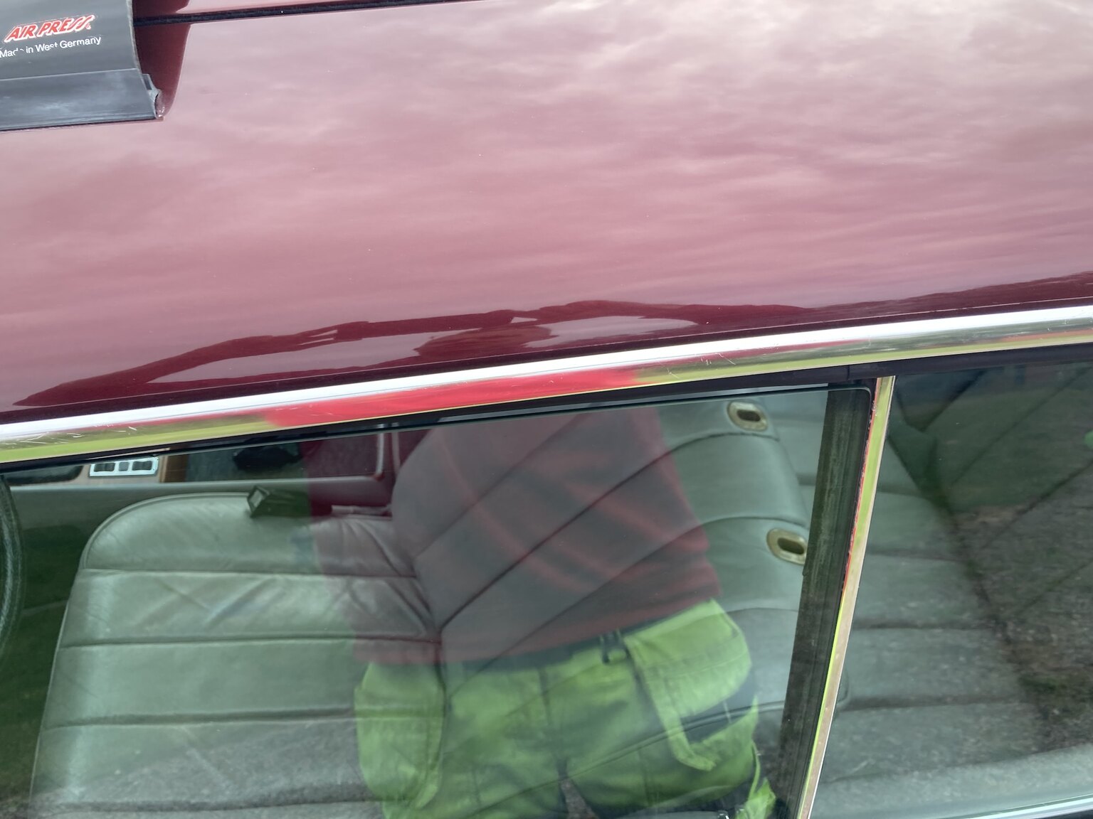 Exterior image of 1973 Mercedes-Benz 450 SLC