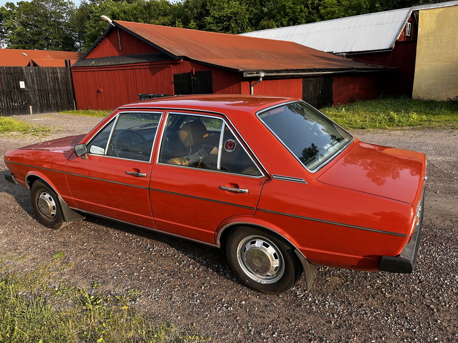 Exterior image of 1976 Audi 80 GL B1  (13)