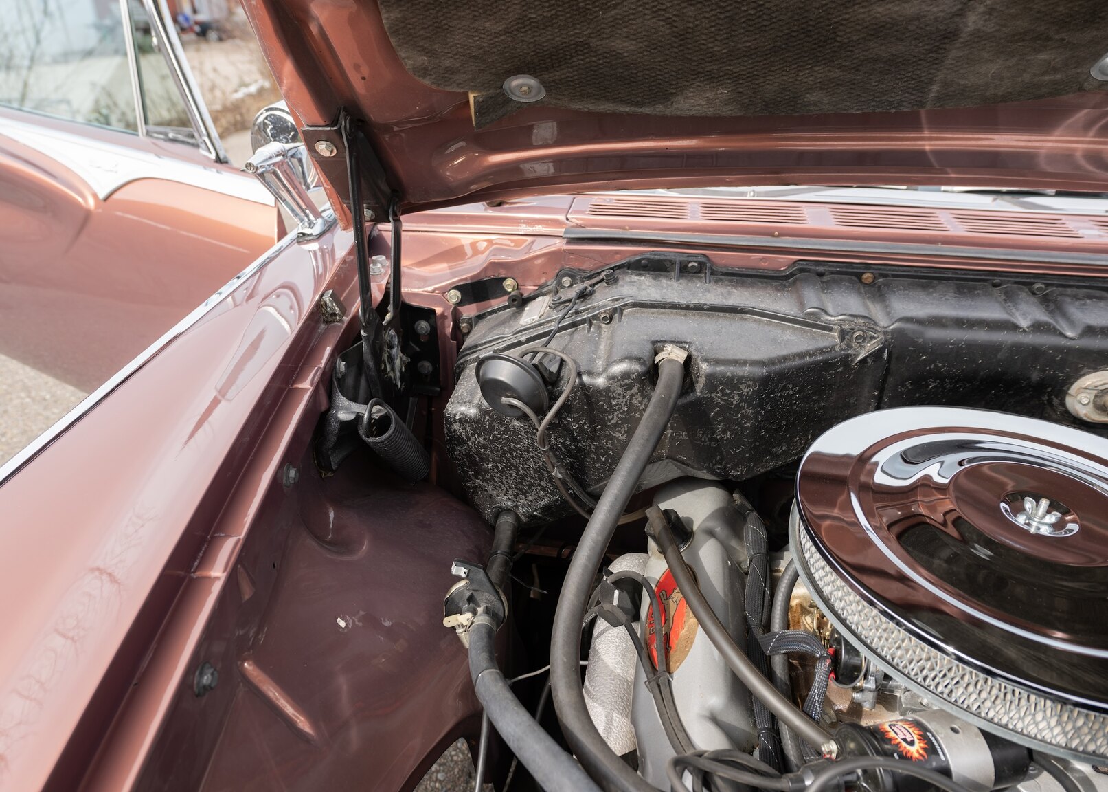 1961 Chrysler New Yorker Sedan (23), Mekanik