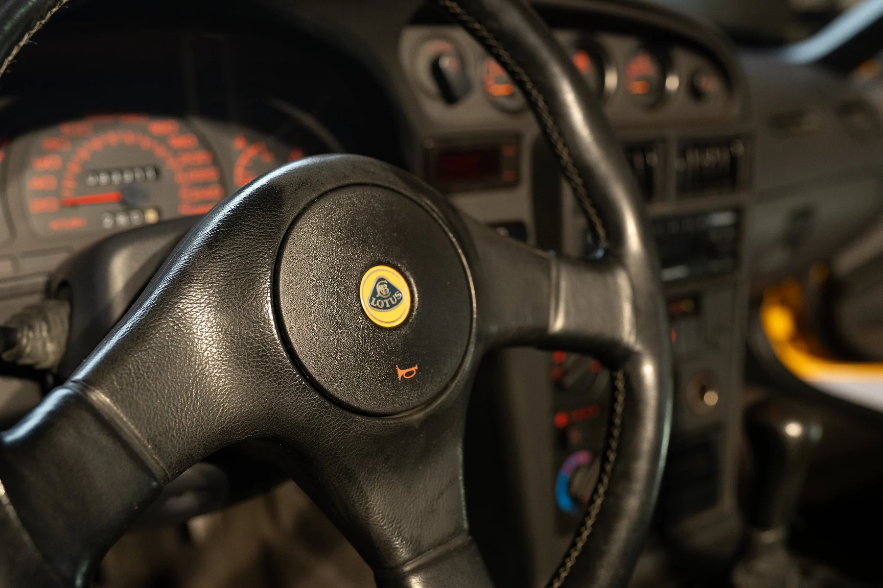 Interiörbild 1995 Lotus Elan Roadster (38)